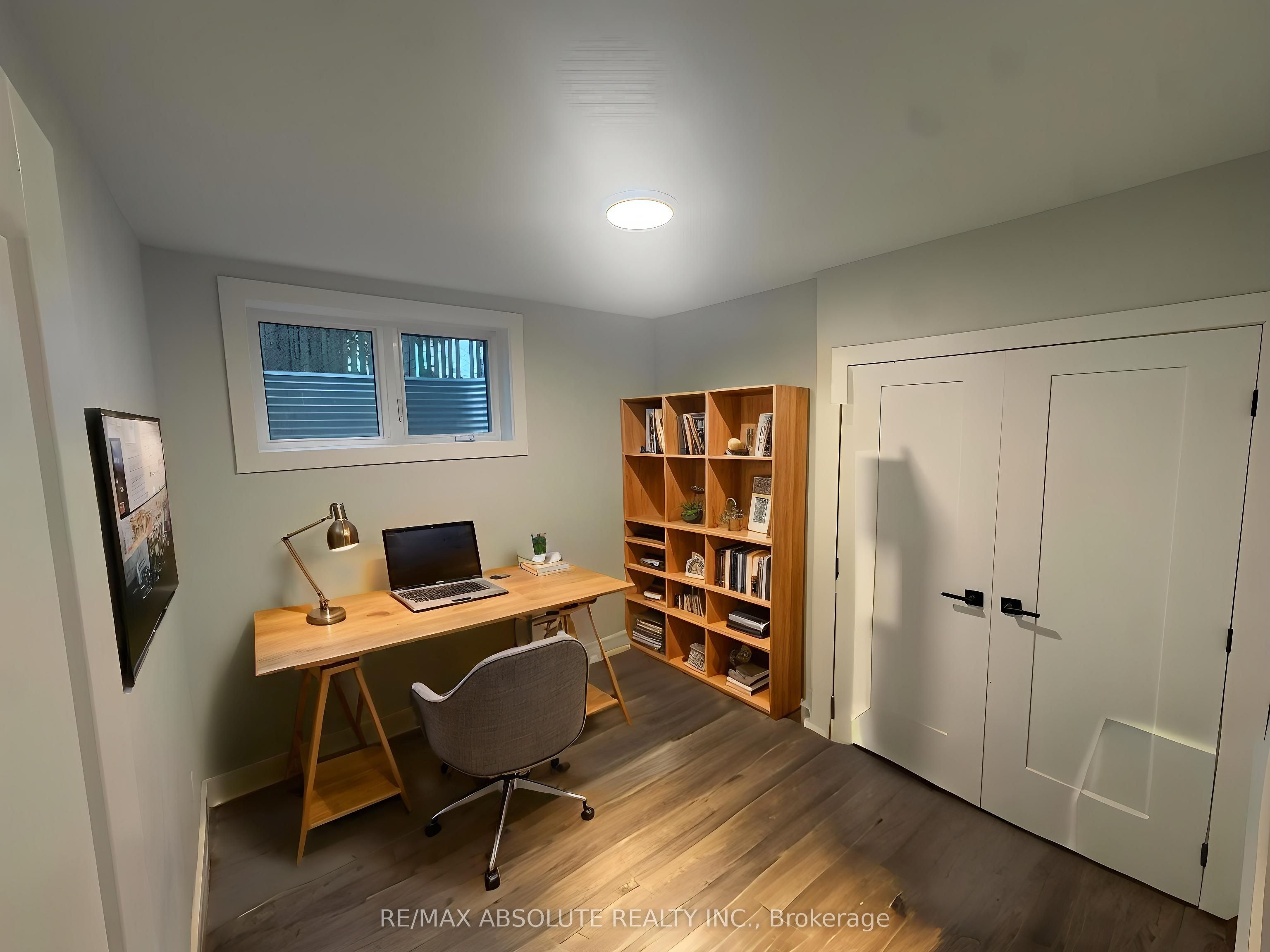 300 Elmgrove Avenue 4, Westboro - Hampton Park, ON K1Z 6V1 photo 4