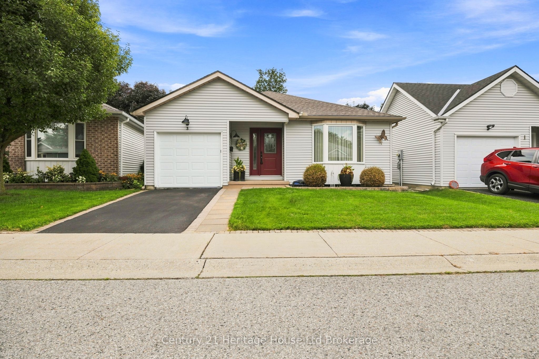 3 Mcdonald Court, Tillsonburg, ON N4G 5L8