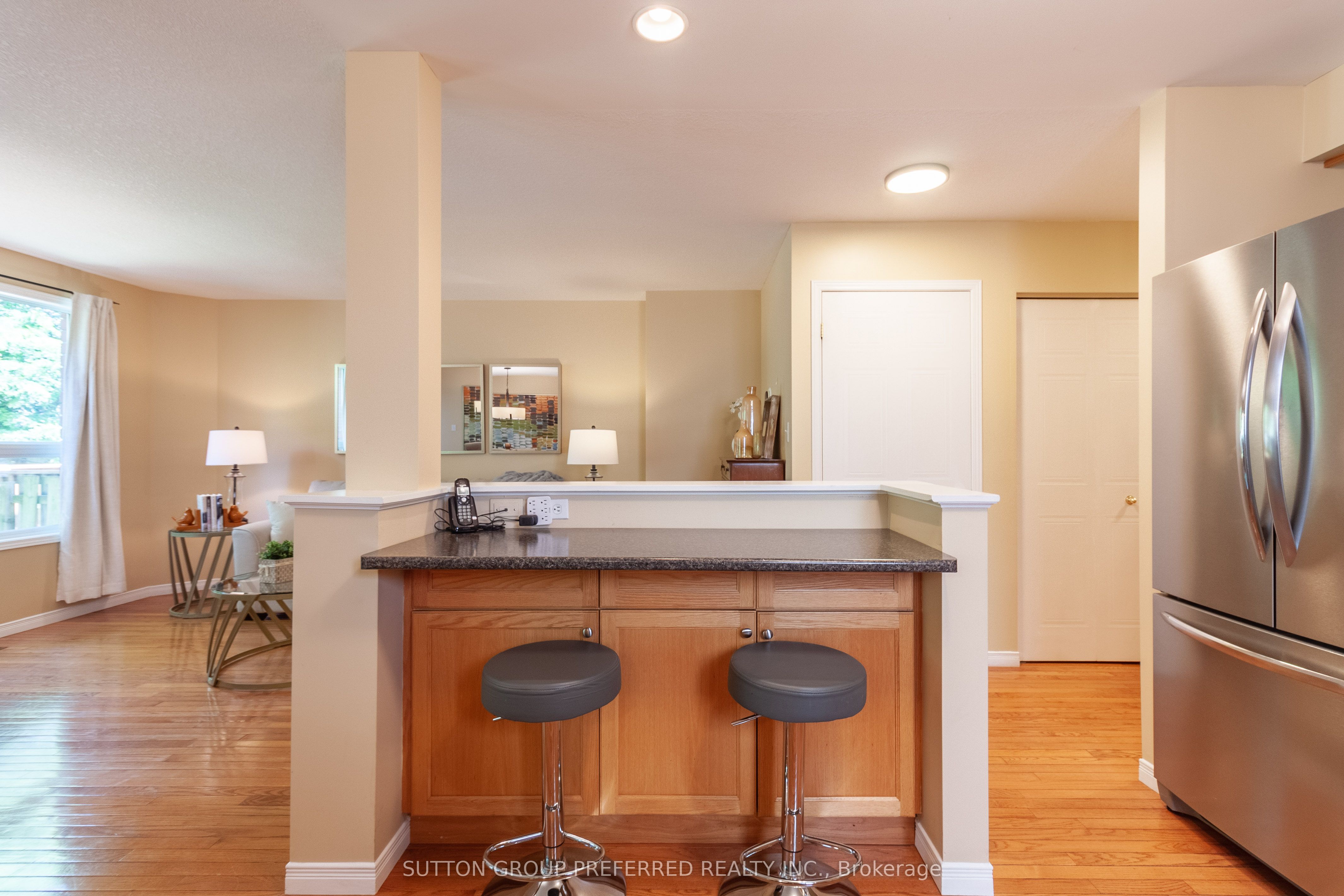 907 Blacksmith Street, London North, ON N6H 5R5 photo 5