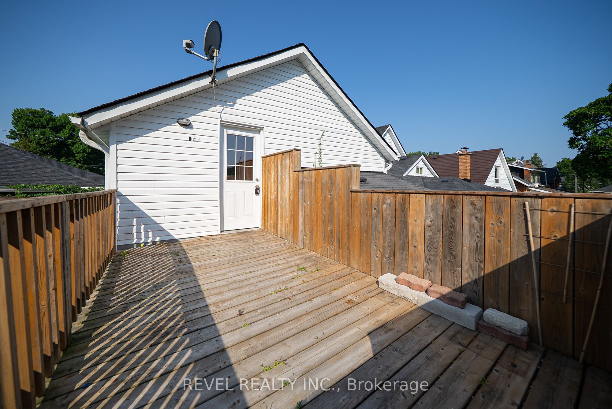 20 Fair Avenue UPPER, Brantford, ON N3S 2M5 photo 4