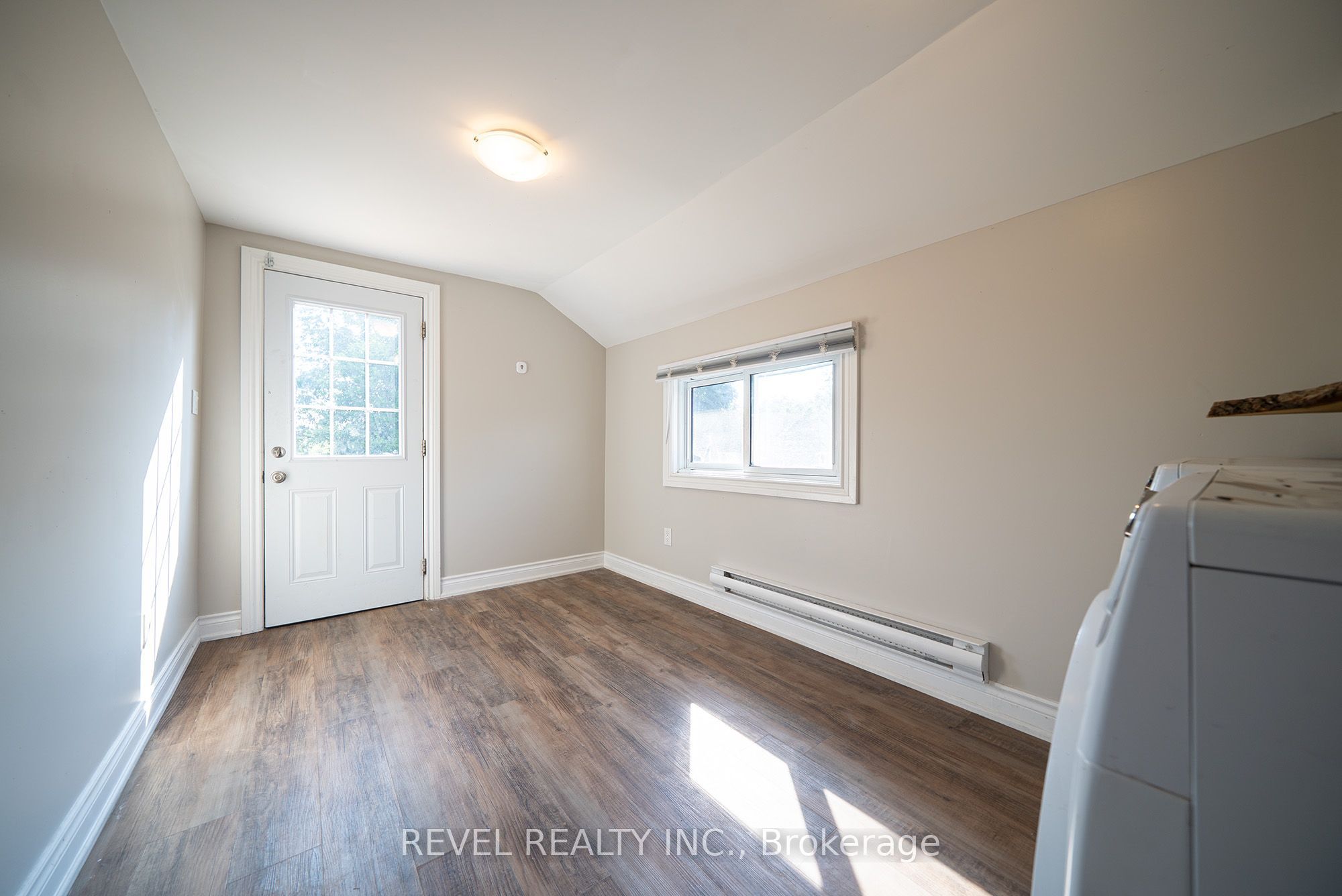 20 Fair Avenue UPPER, Brantford, ON N3S 2M5 photo 5