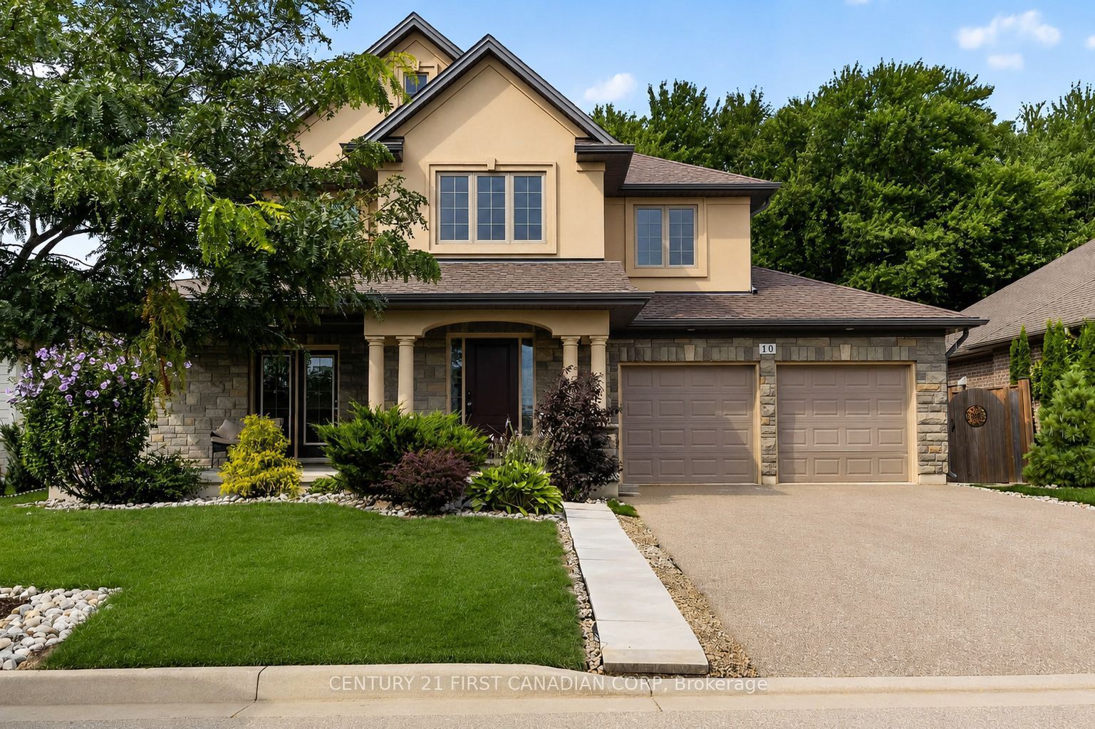 10 Birchall Lane, St. Thomas, ON N5R 0J1