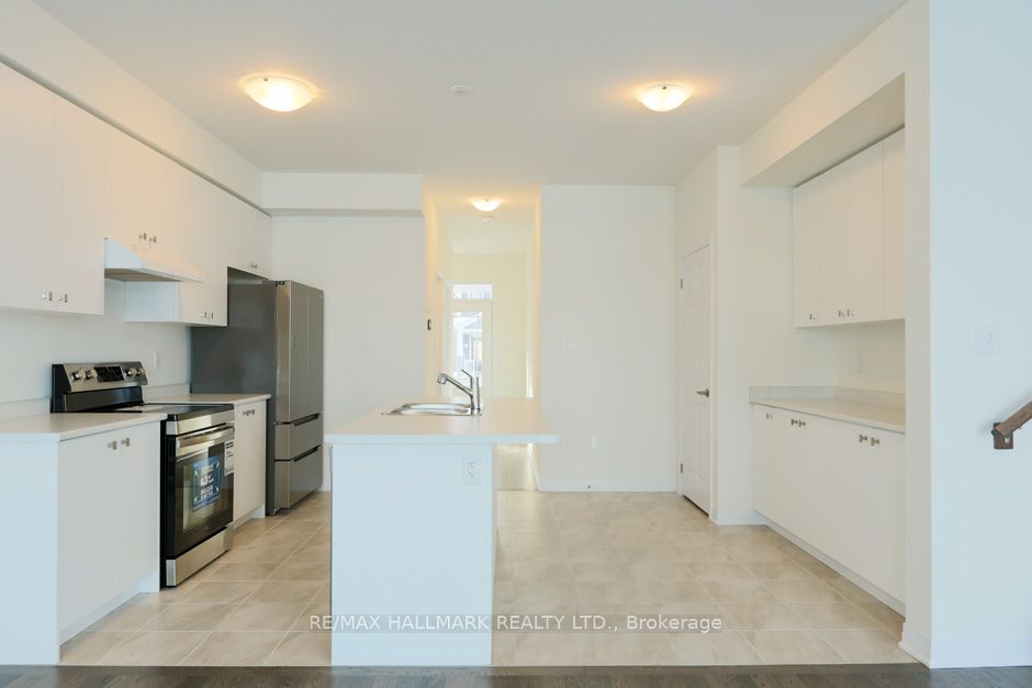 58 Masters Street, Welland, ON L3B 0N4 photo 3