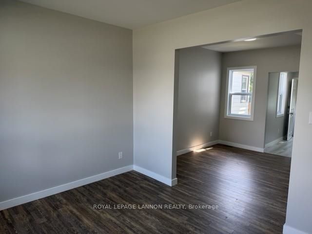 444-446 Brock Street E, Thunder Bay, ON P7E 4H7 photo 3