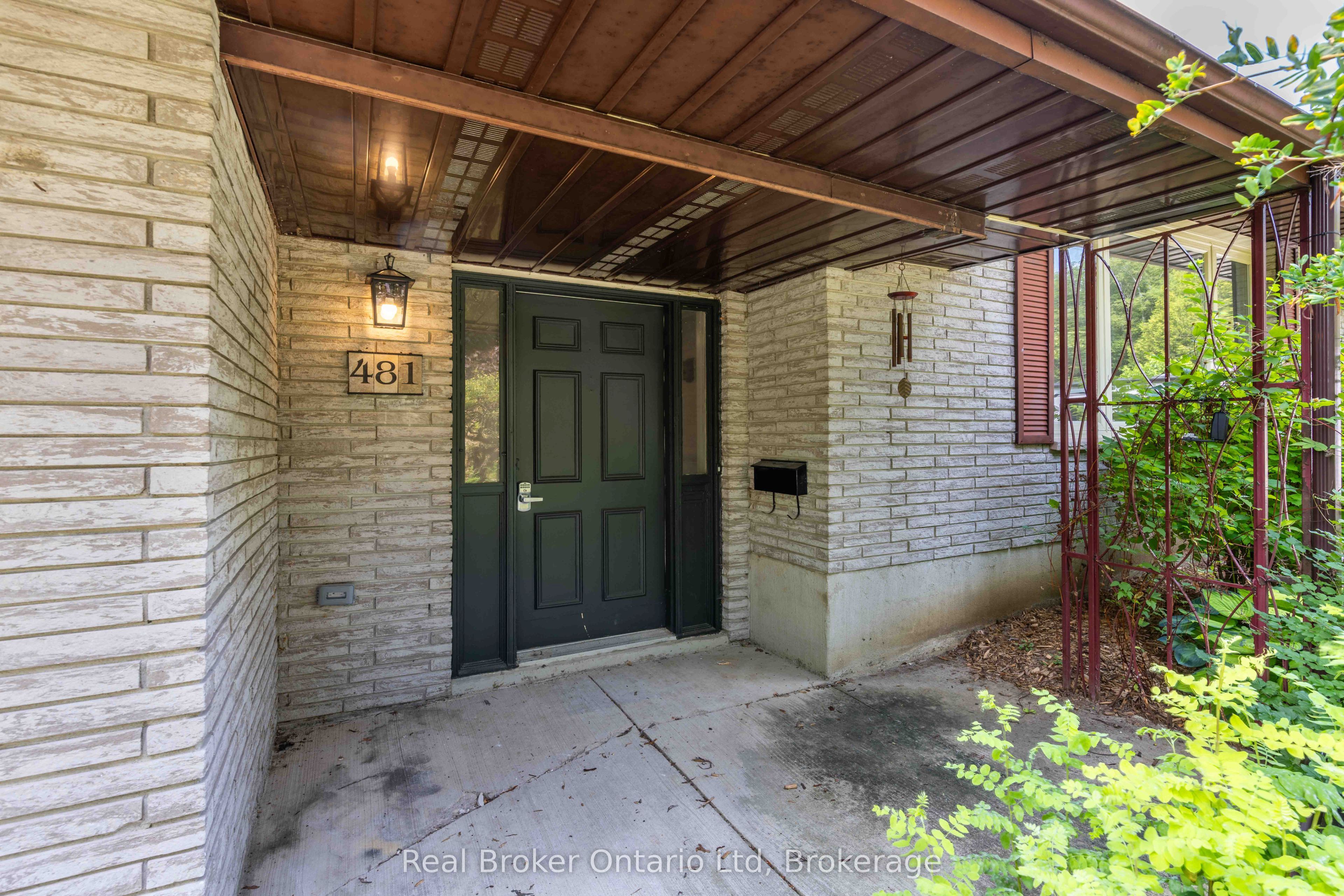 481 4th 'A' Street W, Owen Sound, ON N4K 3K2 photo 3