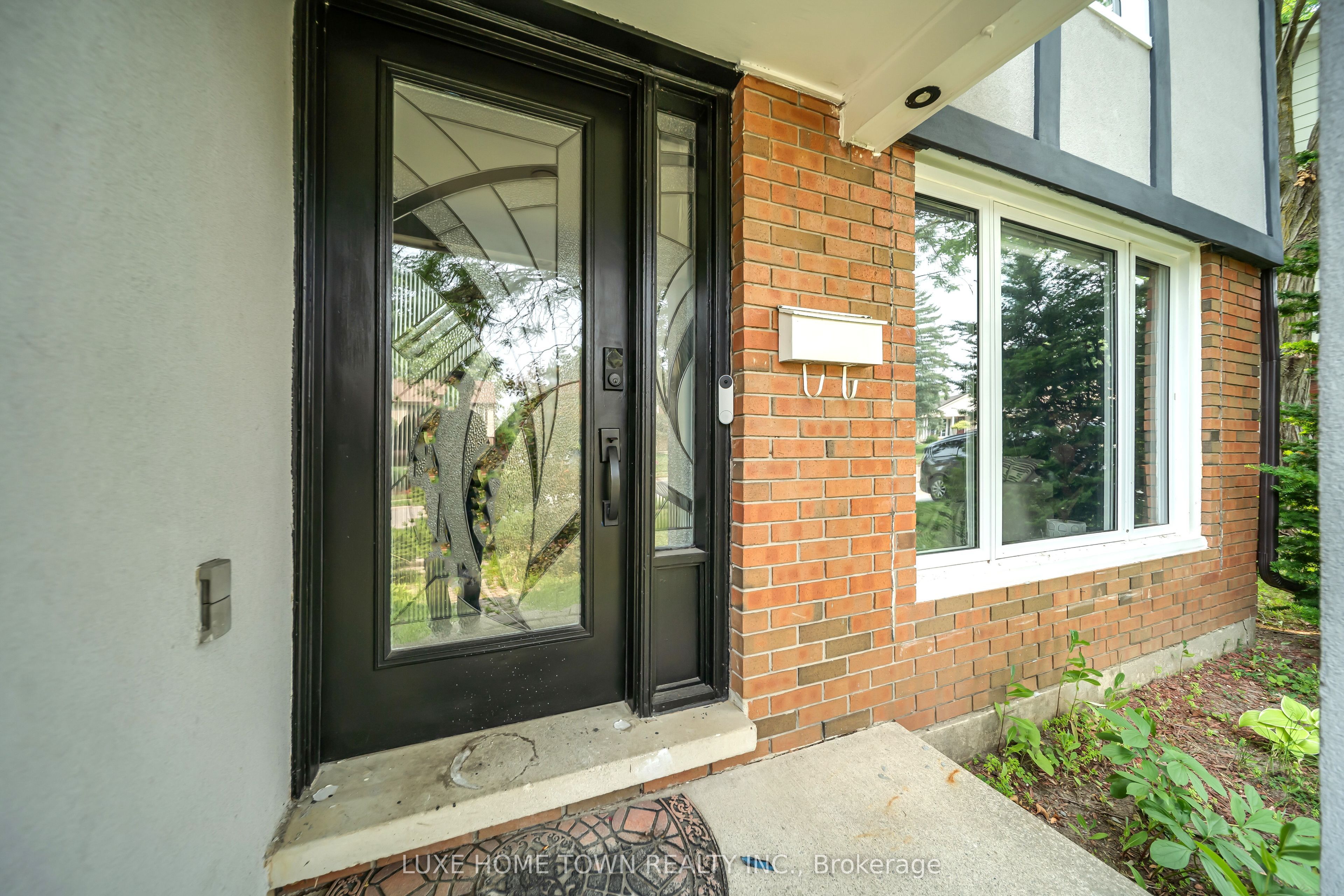 37 Ferman Drive, Guelph, ON N1H 7C9 photo 5