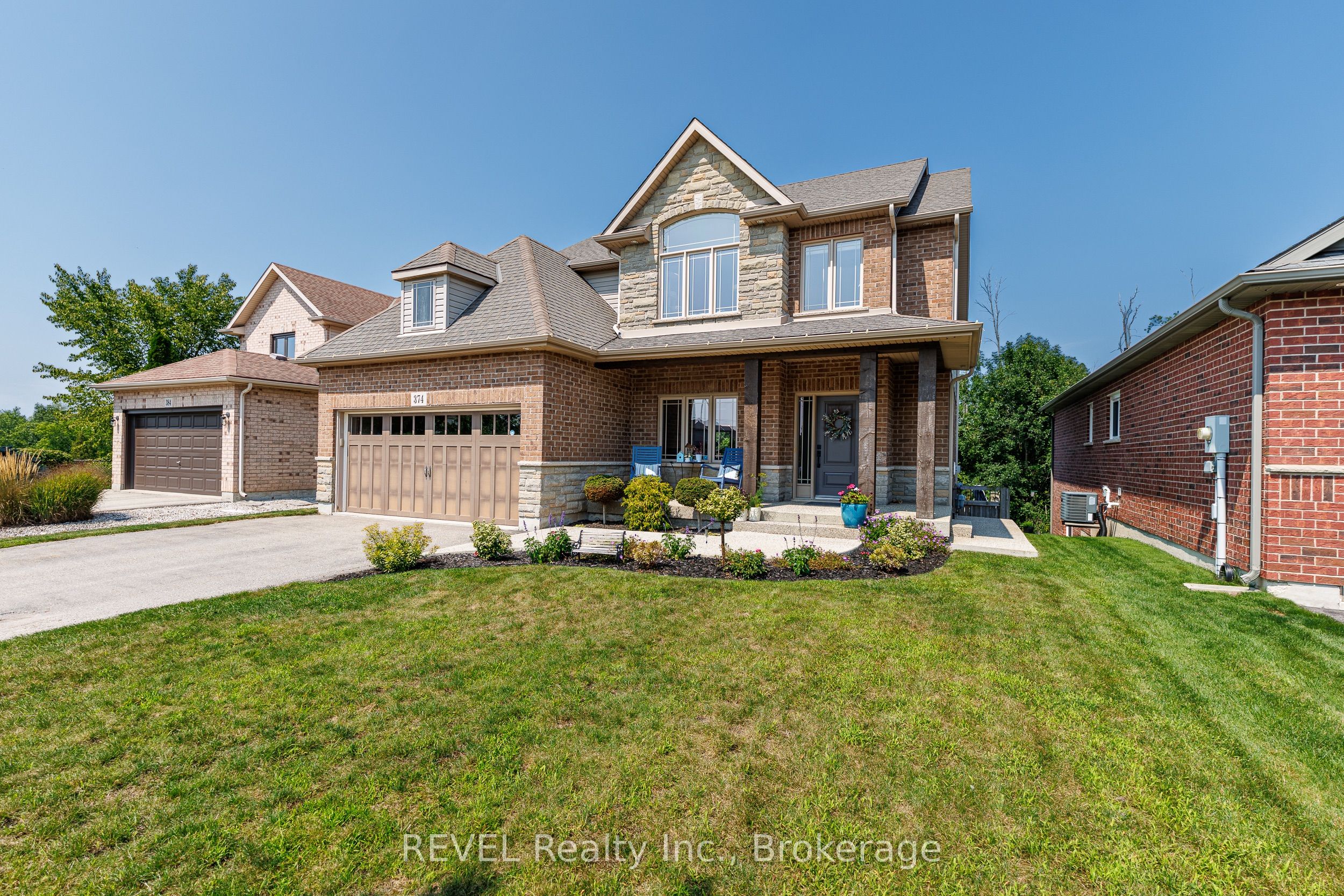 374 Hillsdale Road, Welland, ON L3C 7M2 photo 2