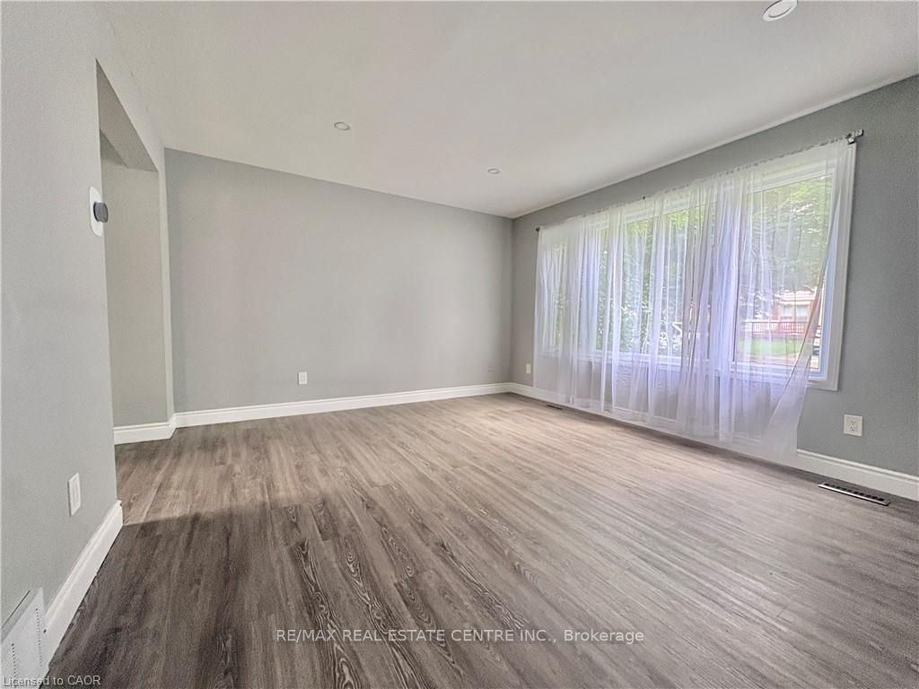 216 Brunswick Crescent, London North, ON N6G 3L2 photo 4