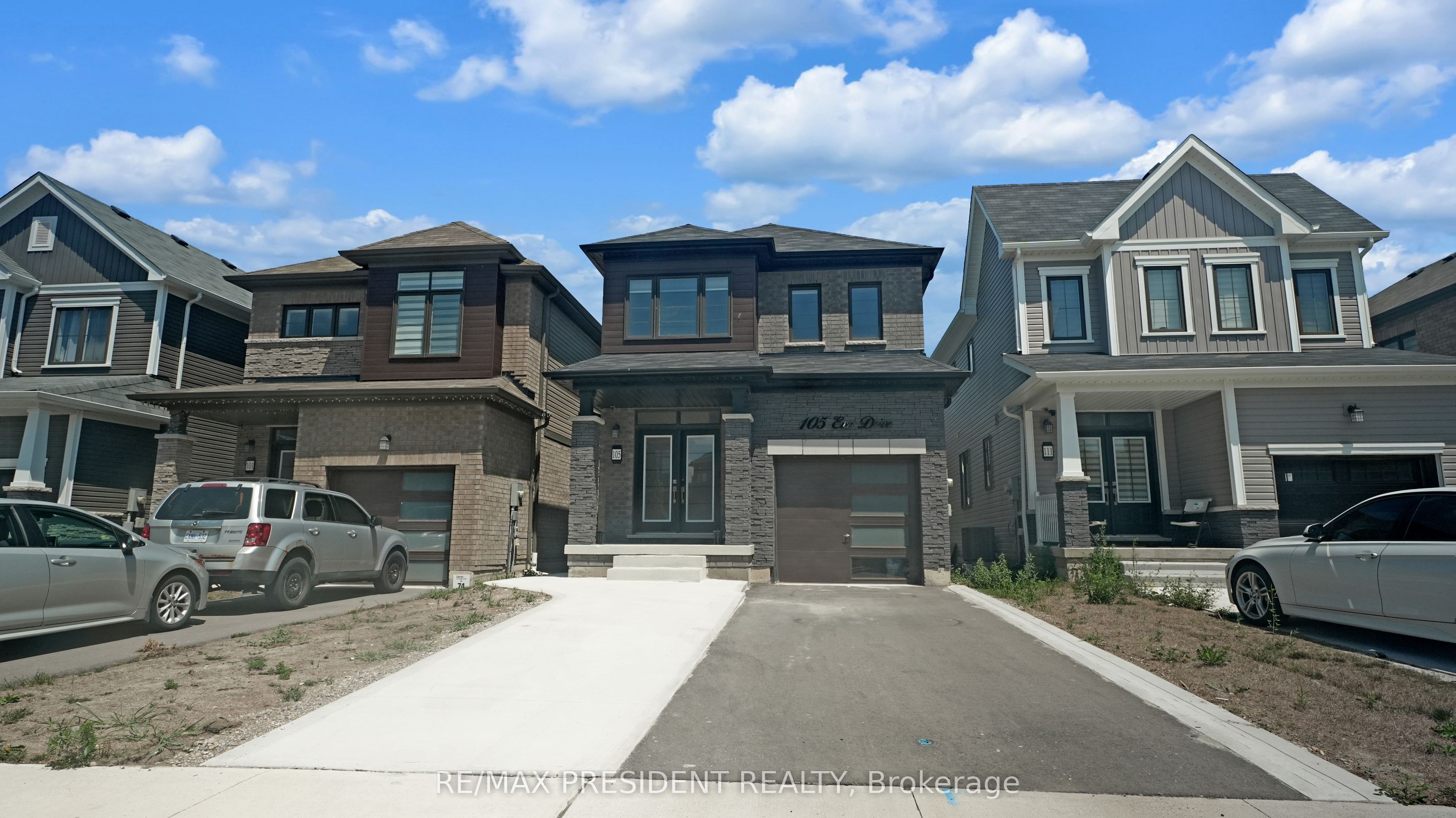105 Eva Drive, Woolwich, ON N0B 1M0