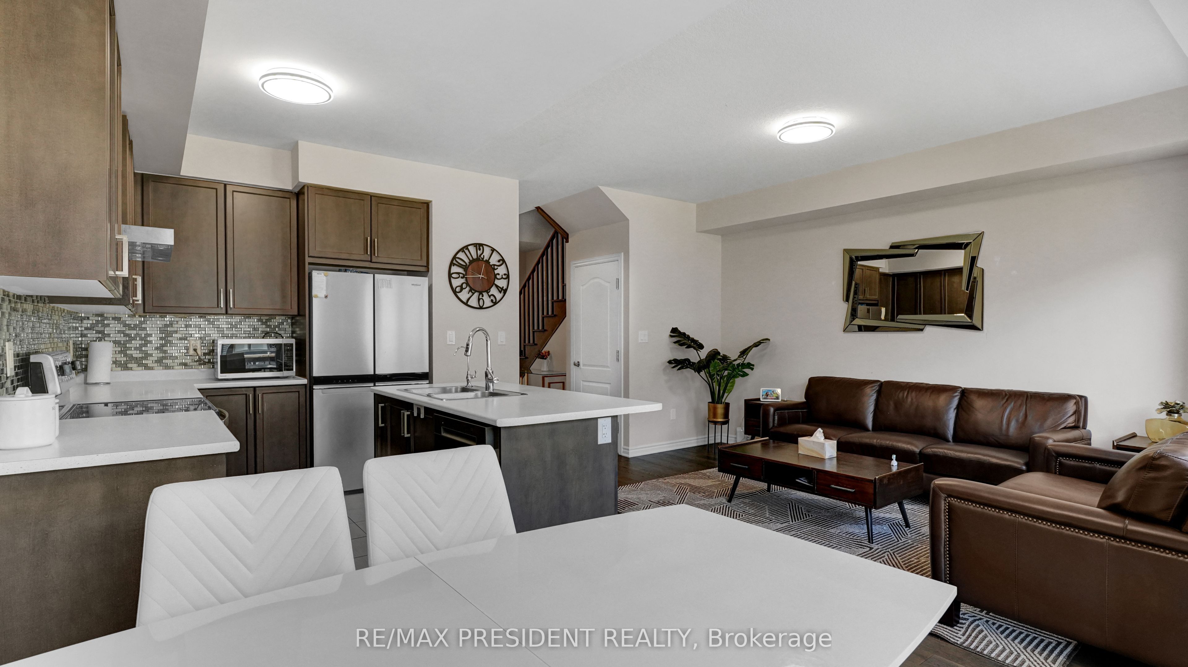 105 Eva Drive, Woolwich, ON N0B 1M0 photo 5