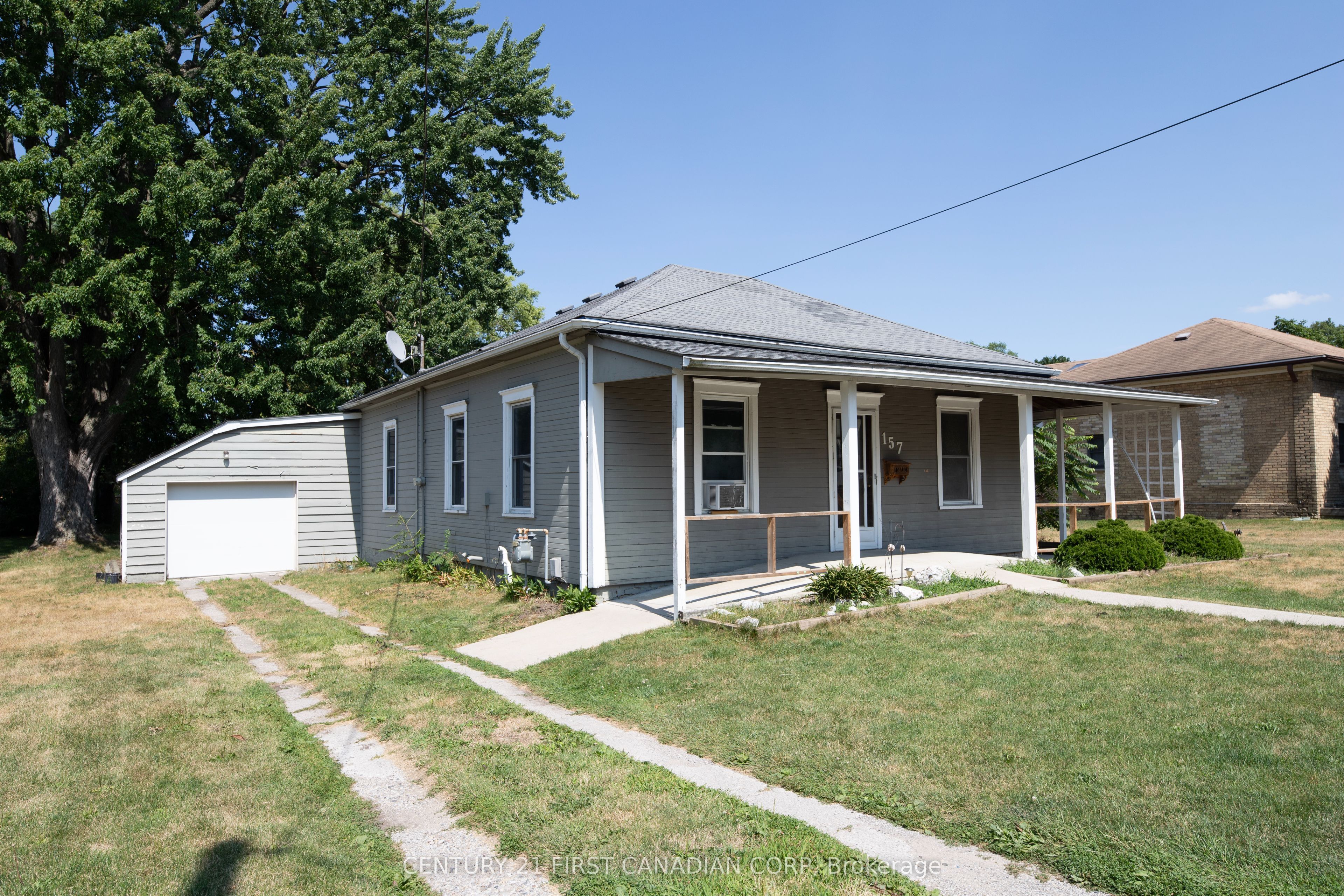 157 ADELAIDE Street, Strathroy-Caradoc, ON N7G 2V4 photo 3