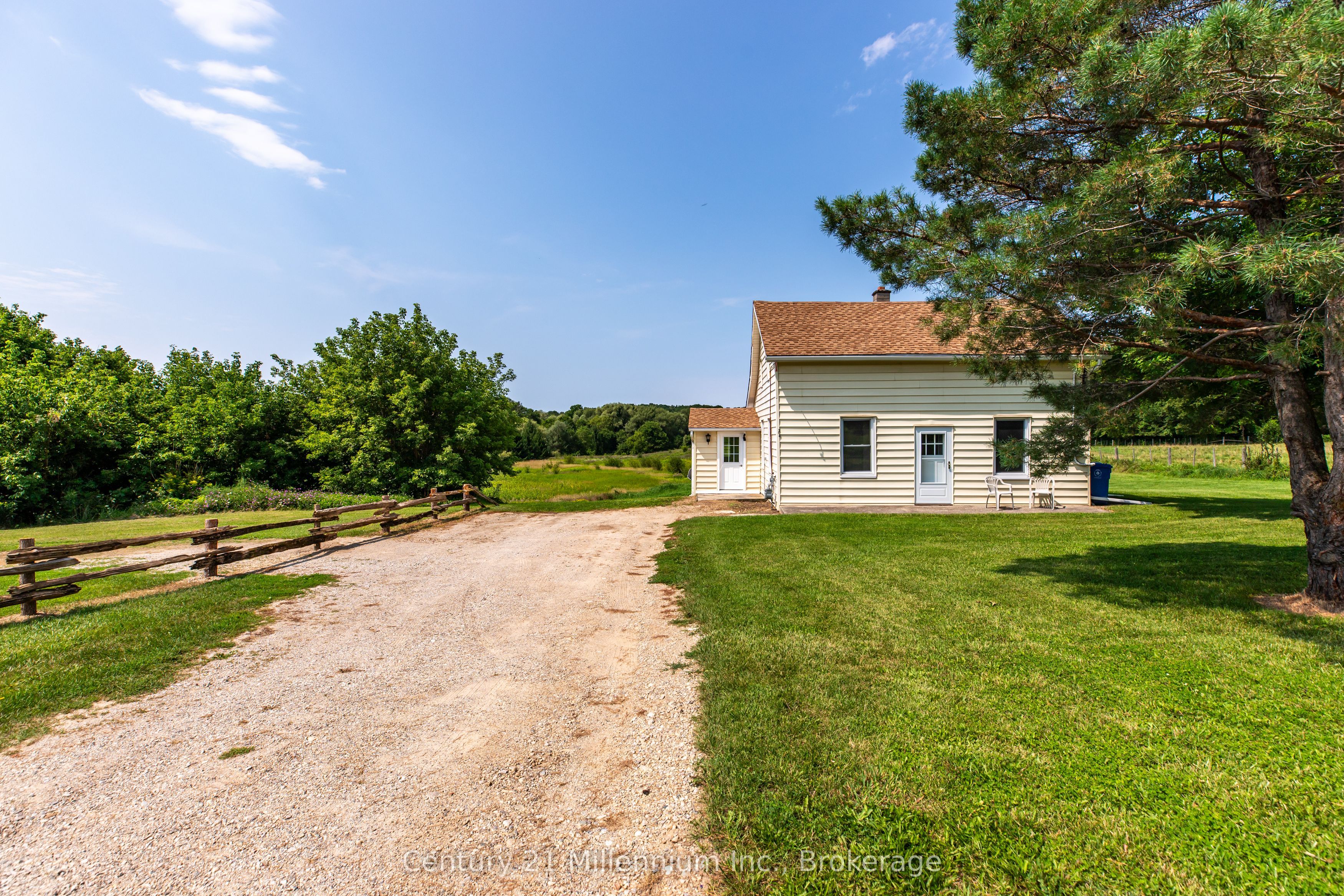 306 David Winkler Parkway, West Grey, ON N0G 2M0 photo 4