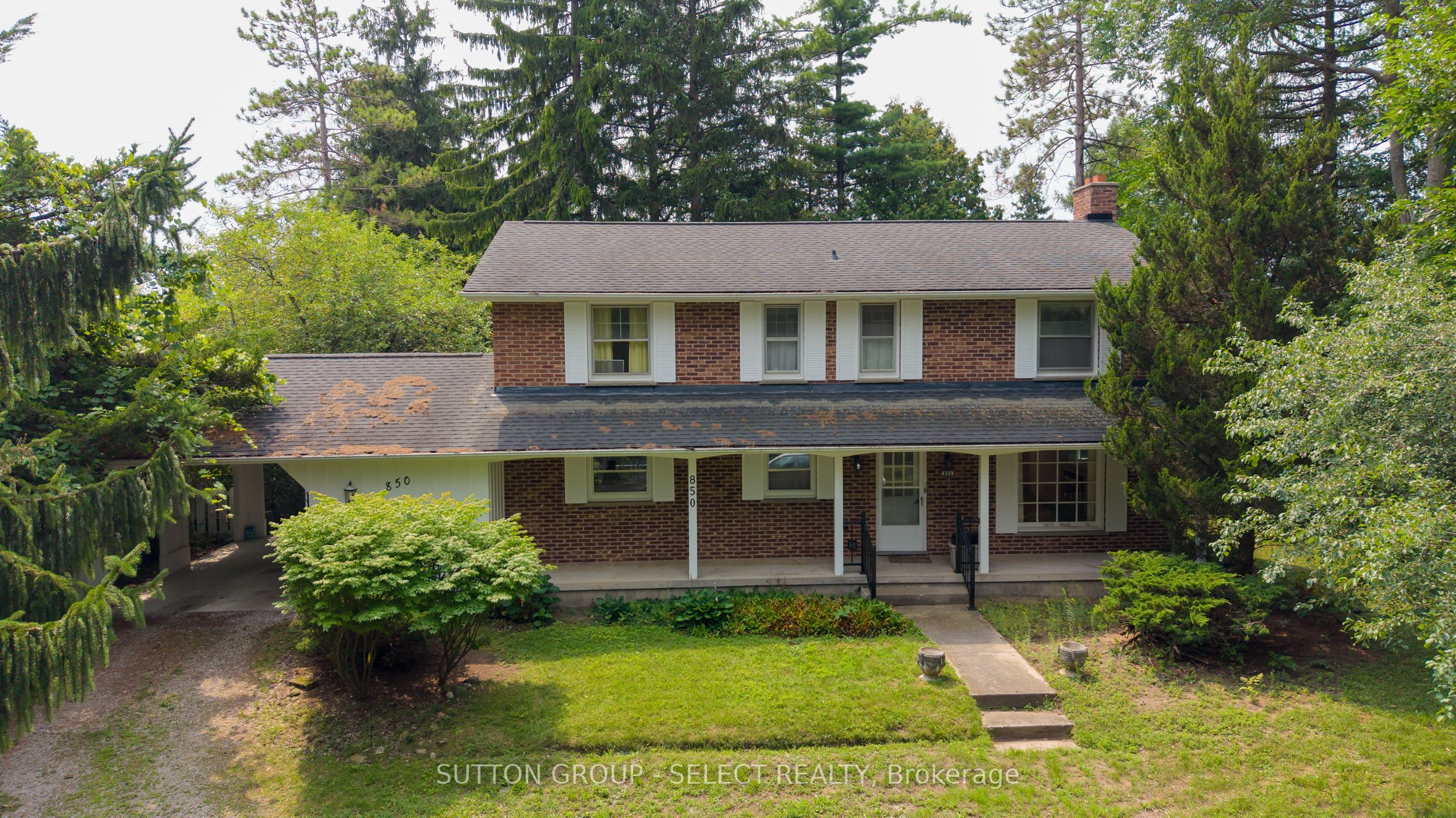 850 Commissioners Road W, London South, ON N6K 1C2 photo 2