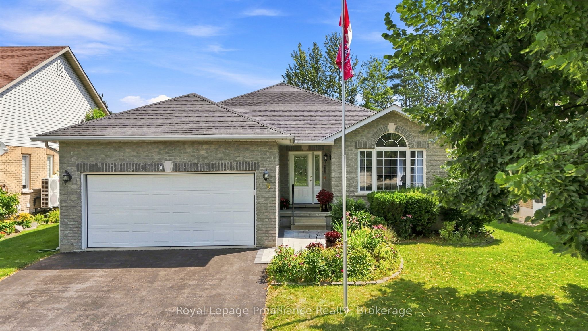 9 Seneca Drive, Brighton, ON K0K 1H0
