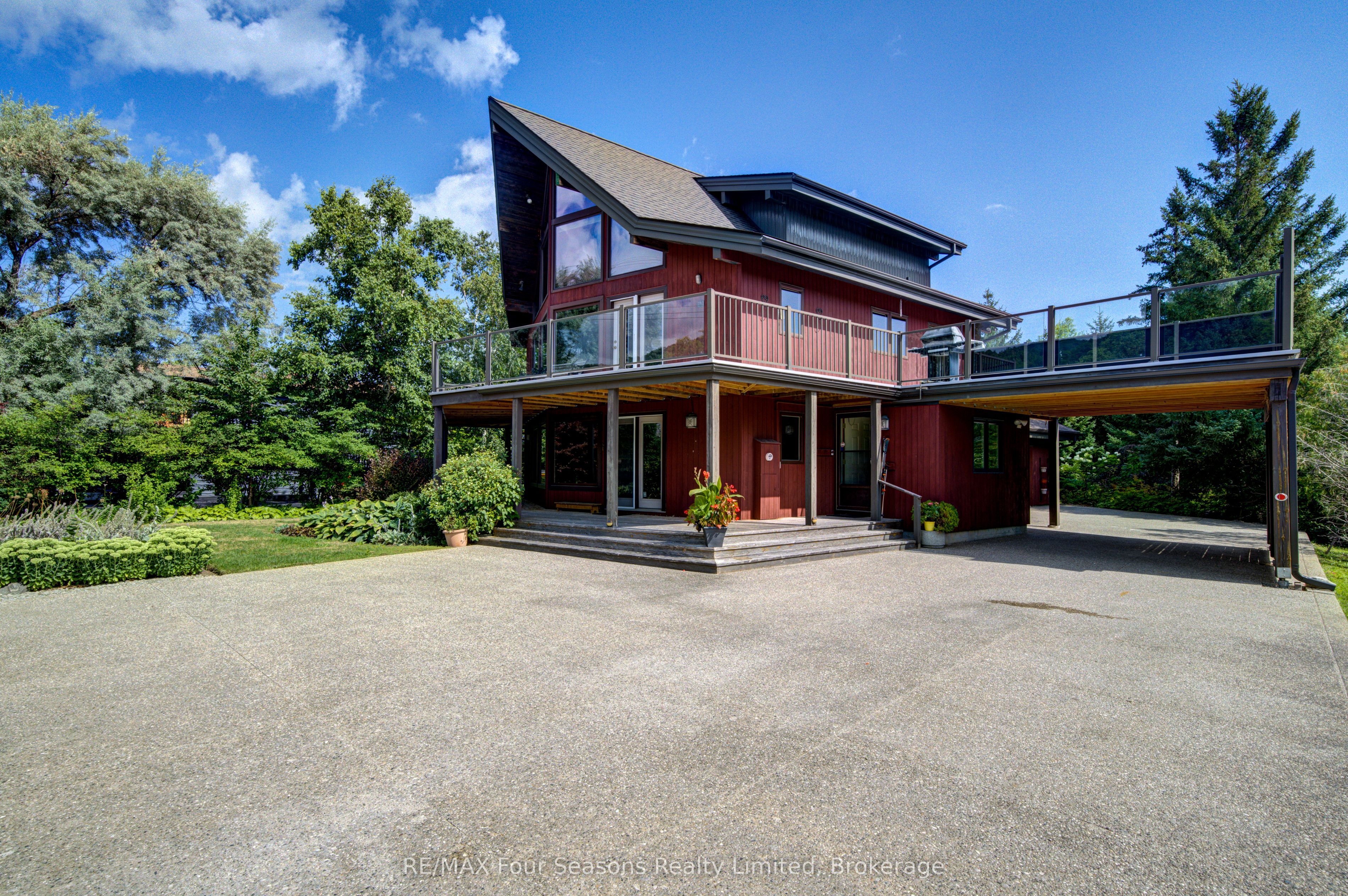 141 Jozo Weider Boulevard, Blue Mountains, ON L9Y 0P7 photo 2