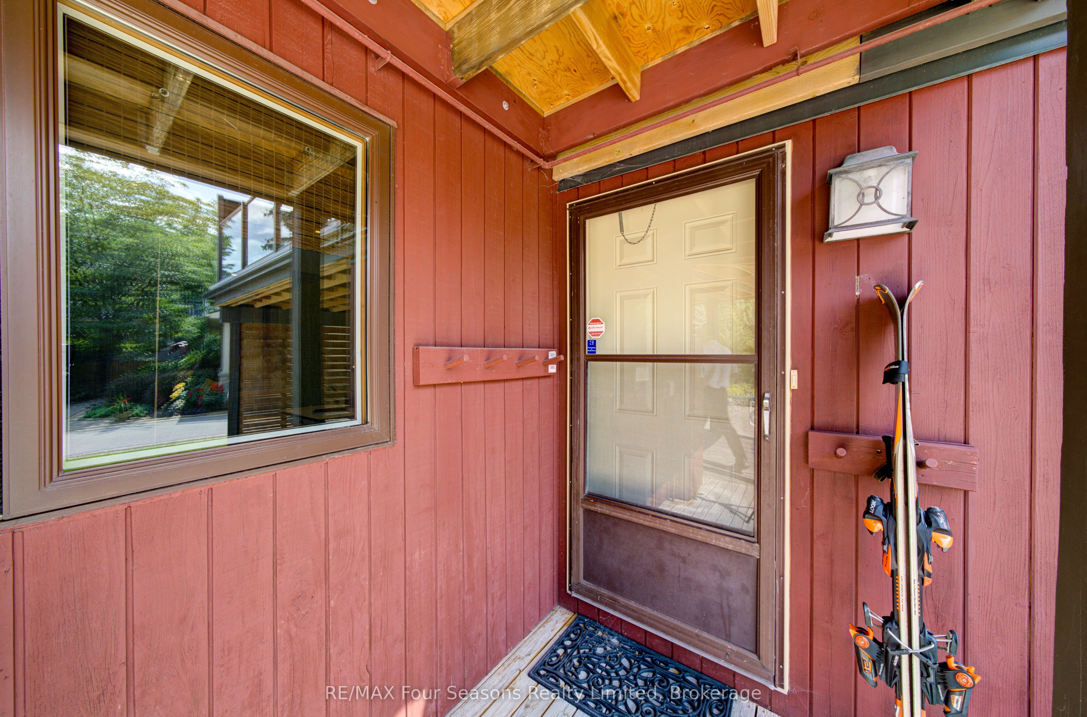 141 Jozo Weider Boulevard, Blue Mountains, ON L9Y 0P7 photo 3