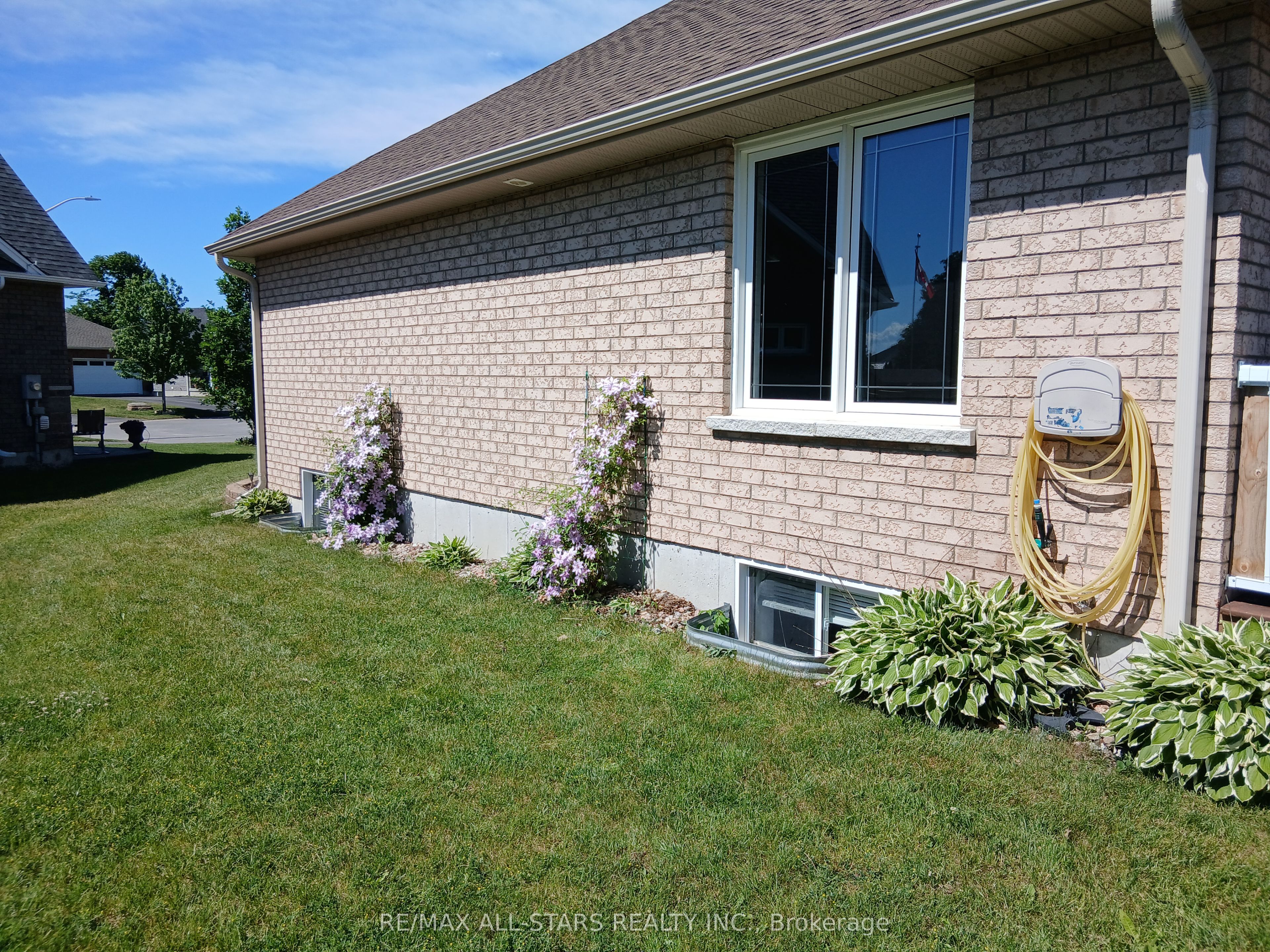 65 Liam Street, Kawartha Lakes, ON K9V 0J4 photo 2