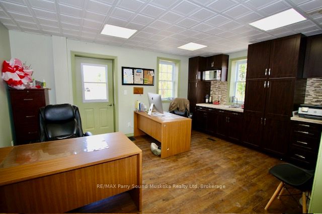 4249 Highway 520 Highway, Magnetawan, ON P0A 1P0 photo 3