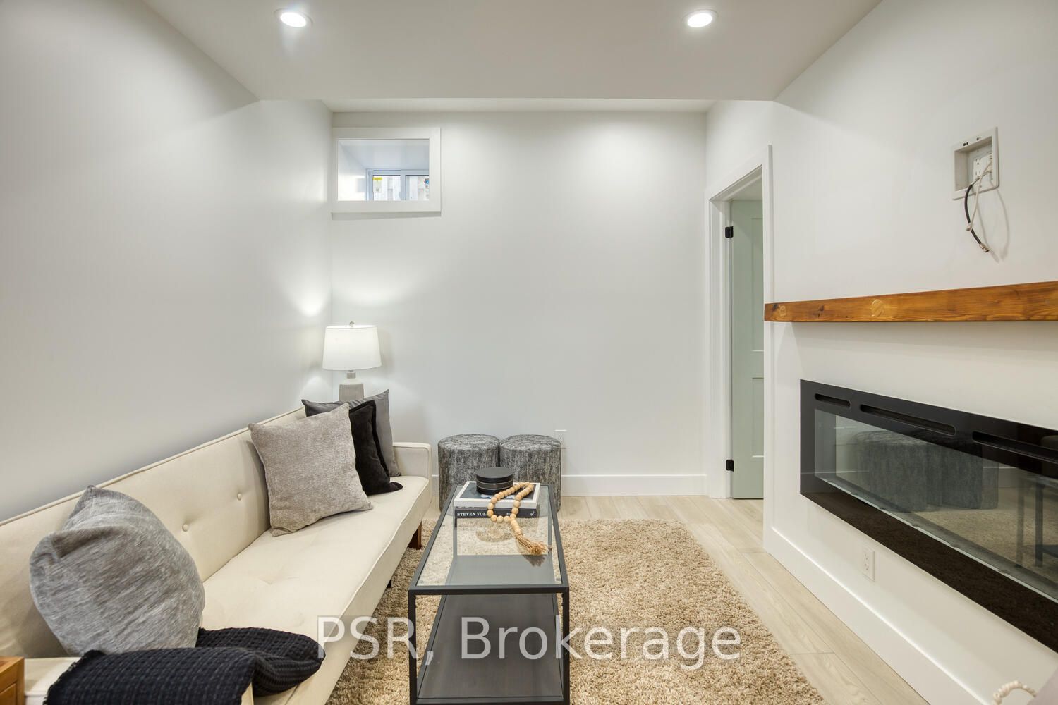 51 Dupont Street E C, Waterloo, ON N2J 2G8 photo 5