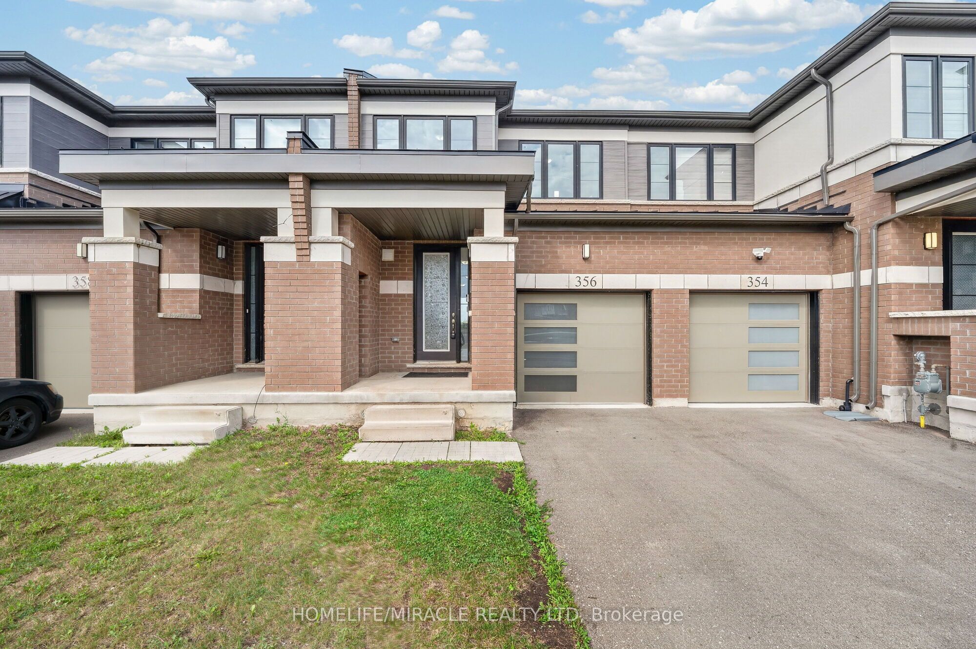356 Bismark Drive, Cambridge, ON N1S 0C6 photo 2