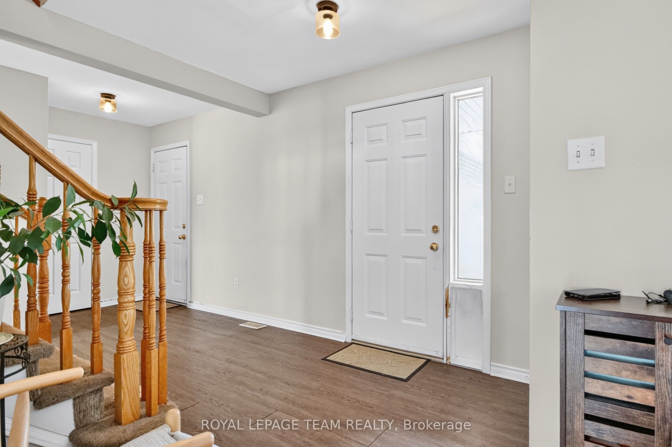 46 Mika Street, Stittsville - Munster - Richmond, ON K2S 1K6 photo 4