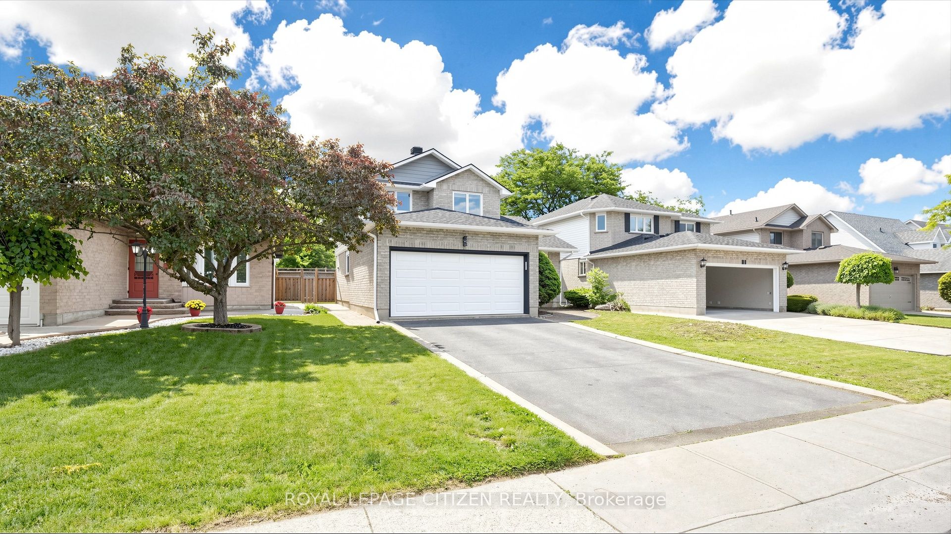 27 Emperor Avenue, Hamilton, ON L9B 2E6 photo 2