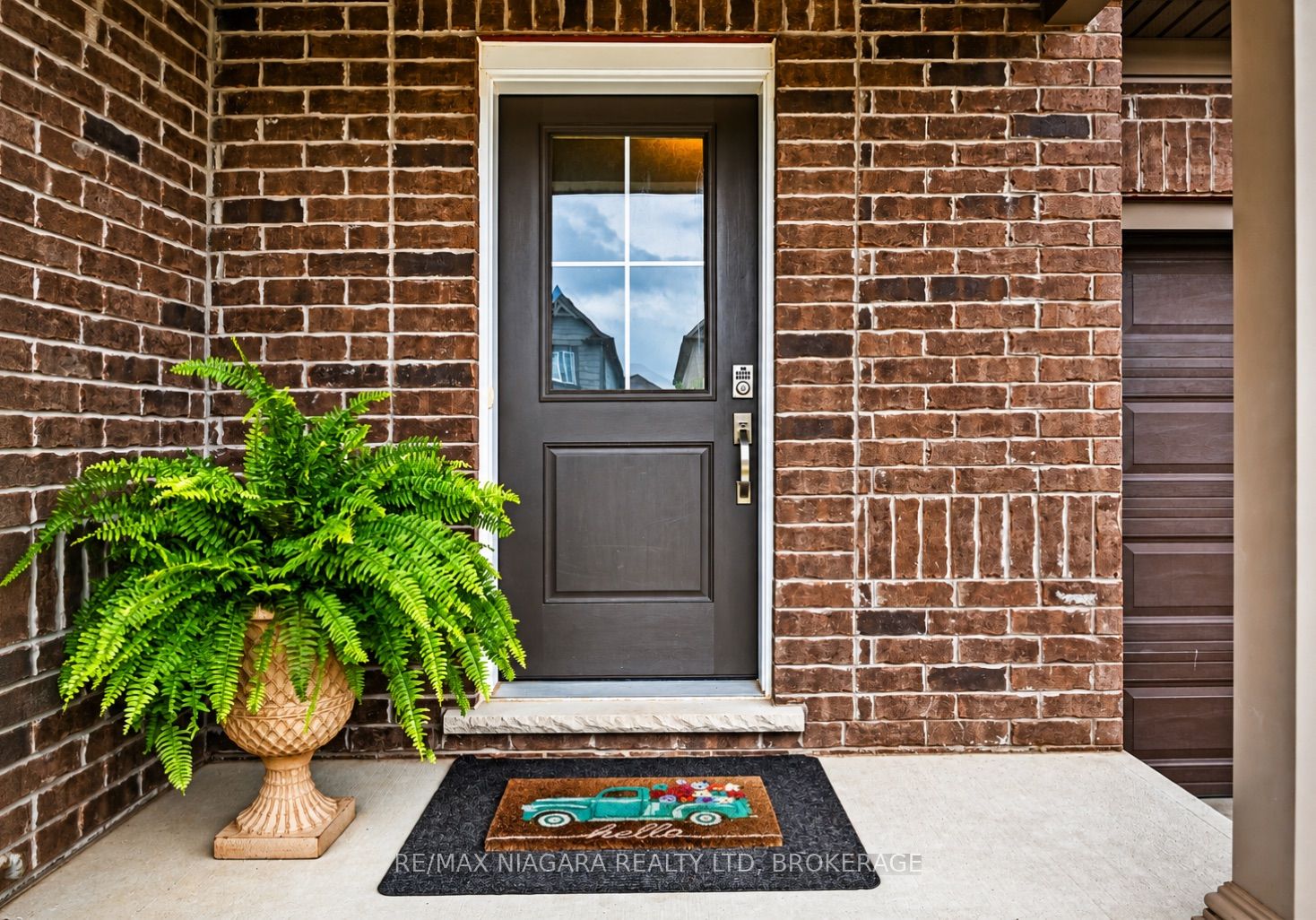 159 Heron Street, Welland, ON L3C 0G8 photo 4