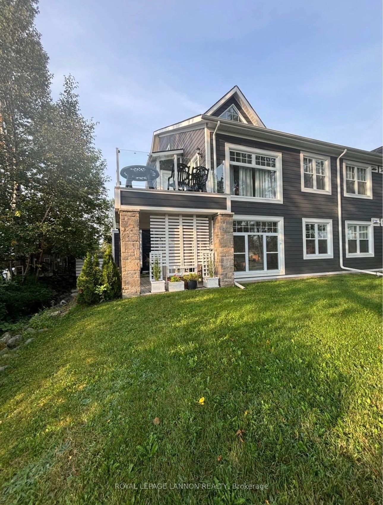 443 Van Norman Street 103, Thunder Bay, ON P7A 4C9