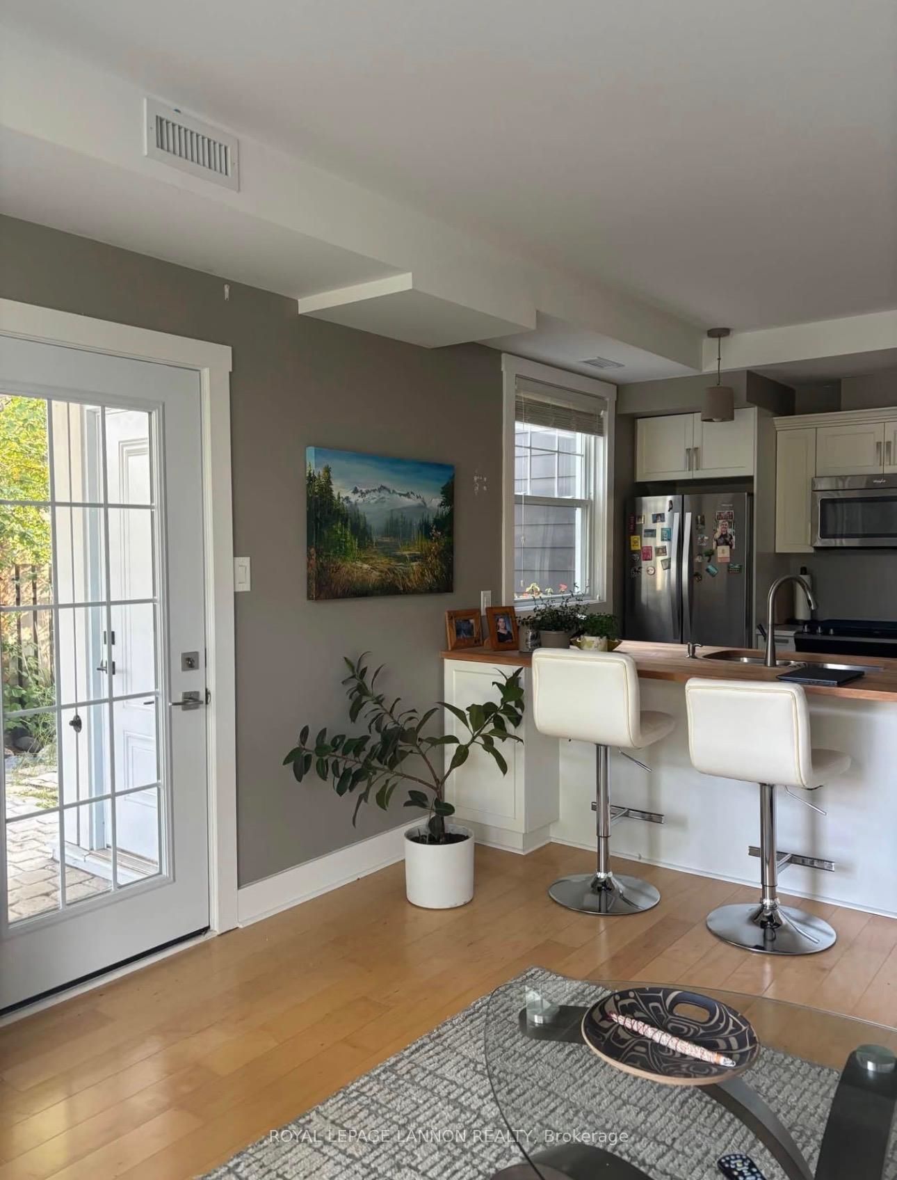 443 Van Norman Street 103, Thunder Bay, ON P7A 4C9 photo 4