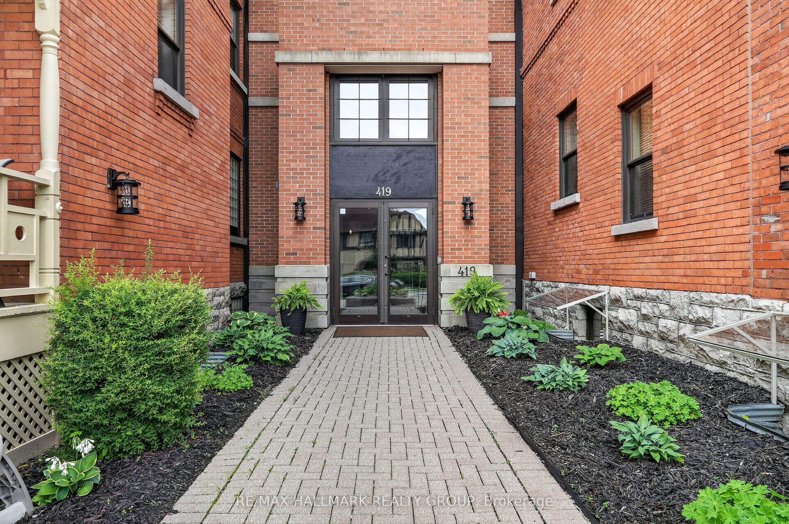 419 Laurier Avenue E 101, Lower Town - Sandy Hill, ON K1N 6R4
