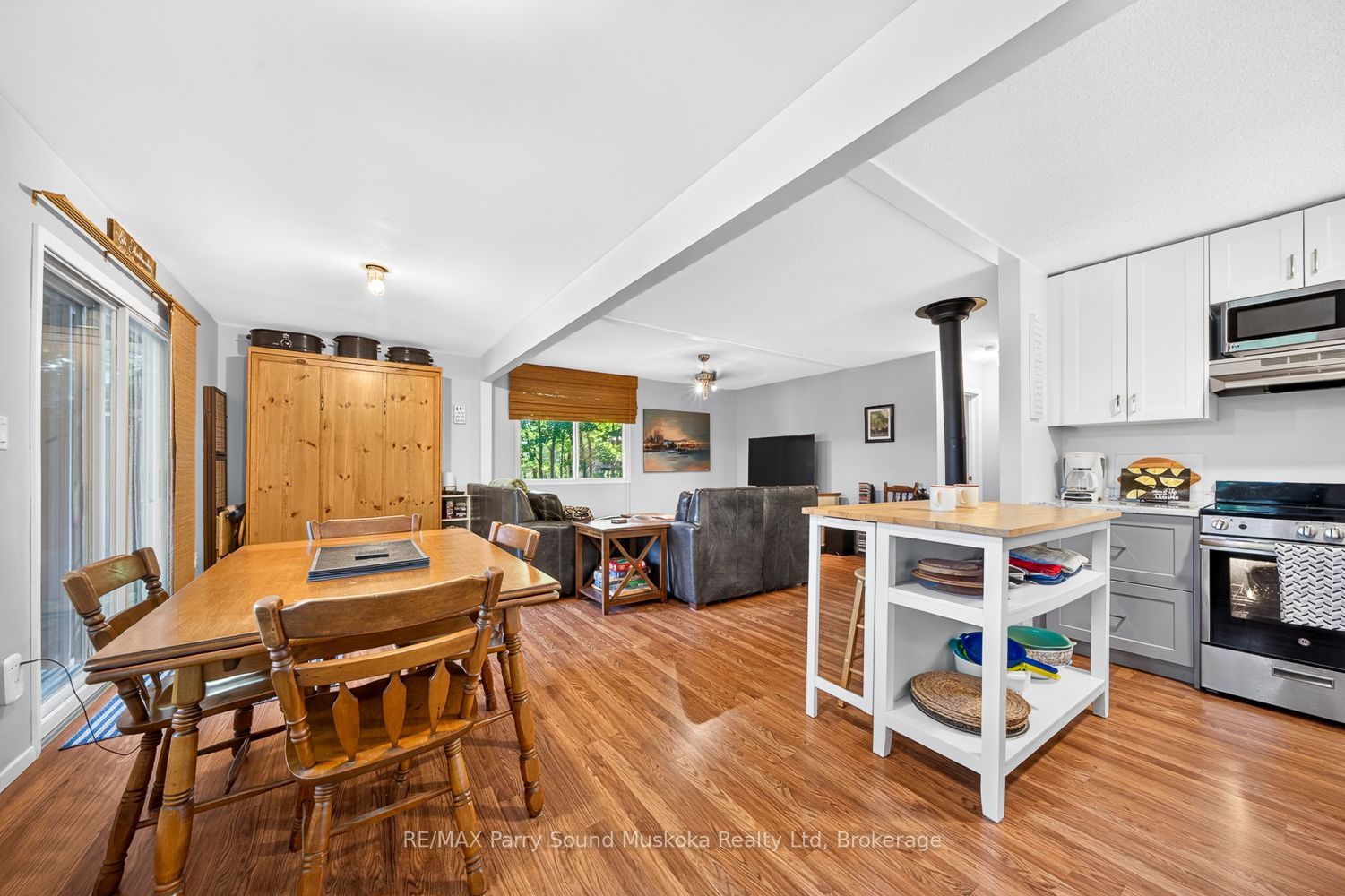 12 Silver Birch Circle, McKellar, ON P2A 0B5 photo 4