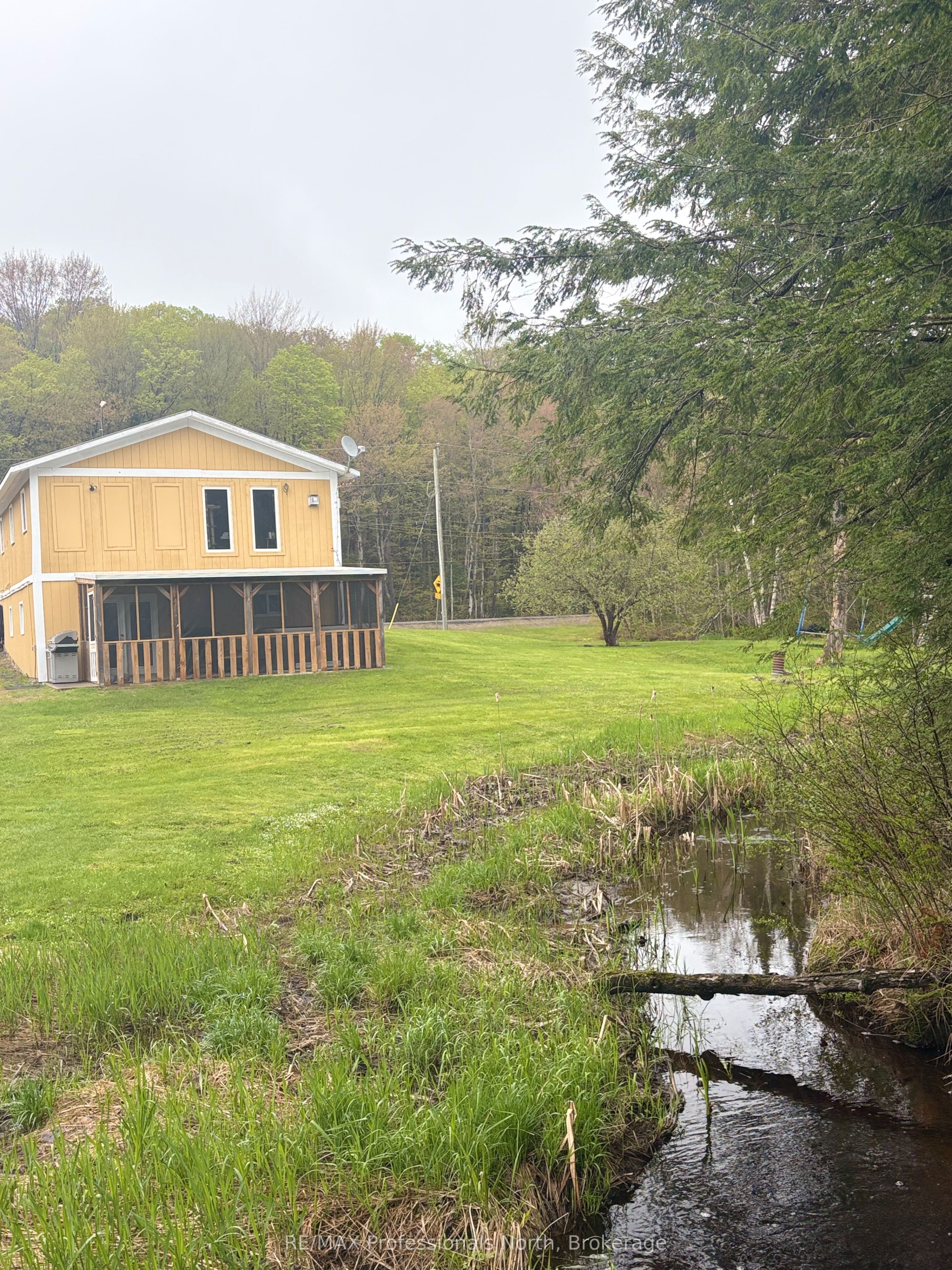 2315 Aspdin Road, Huntsville, ON P0B 1M0