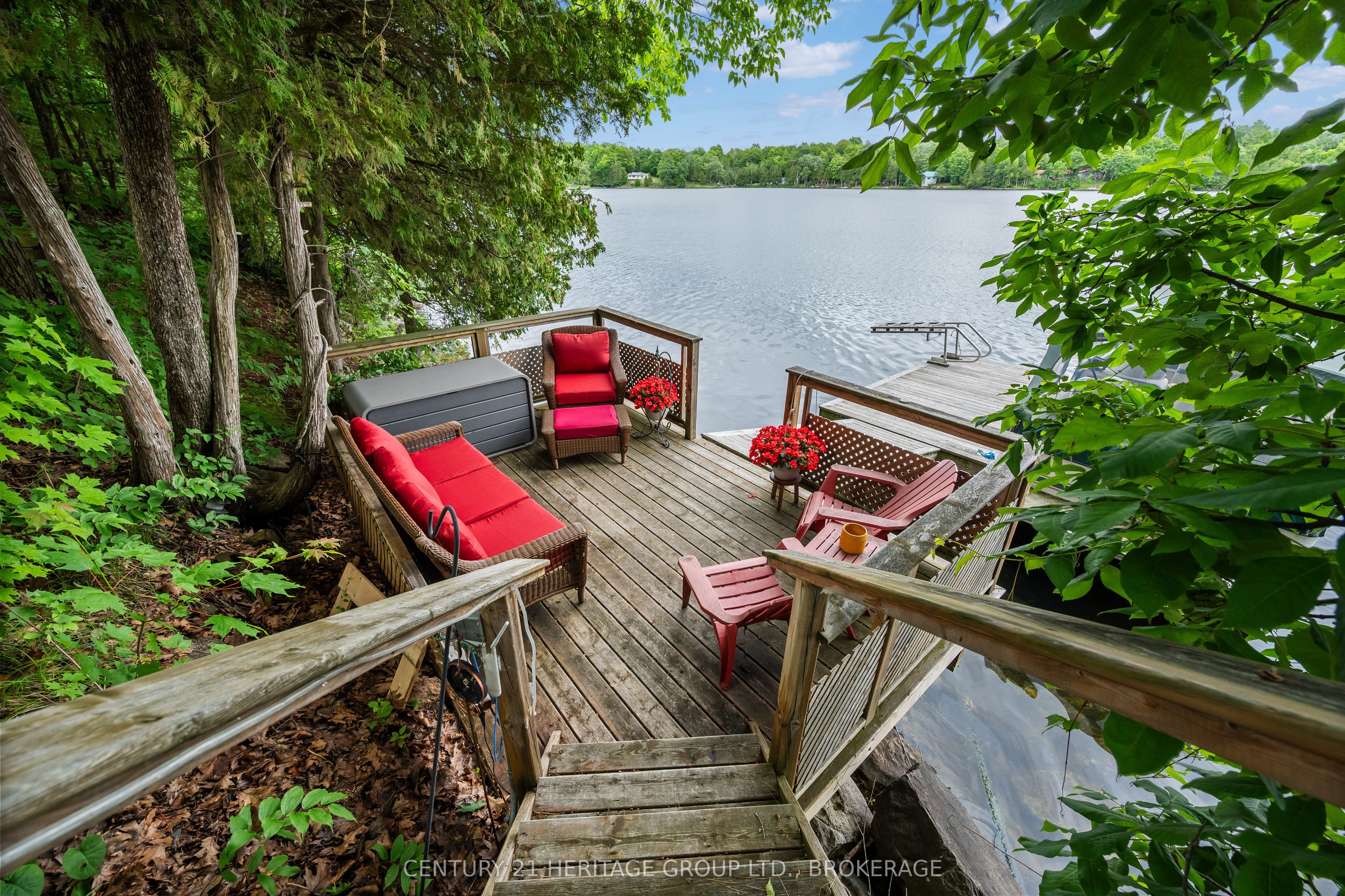 4212 Pine Ridge Drive, Frontenac, ON K0H 0B8 photo 2