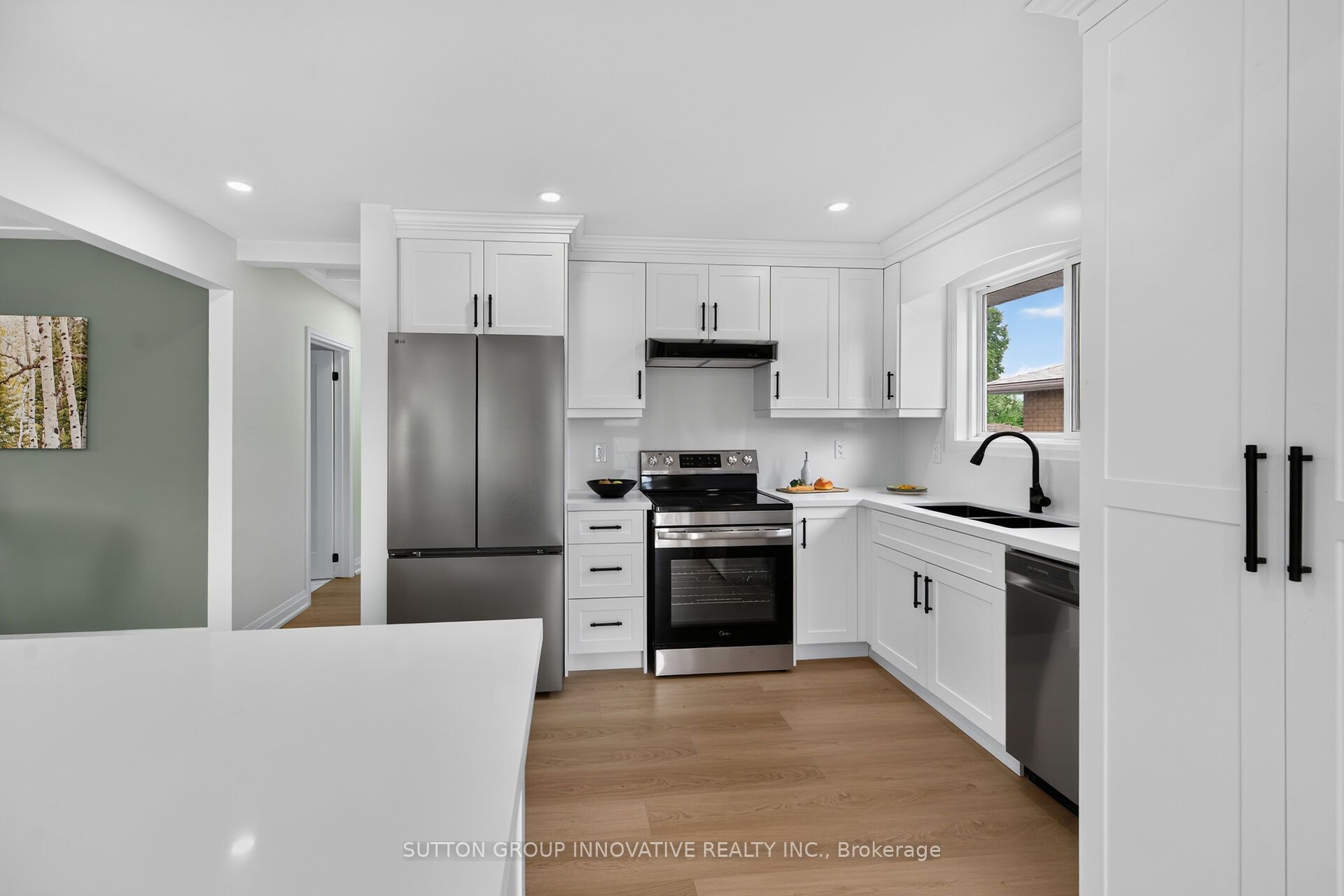 40 Purdy Crescent, Hamilton, ON L9A 3B3 photo 5