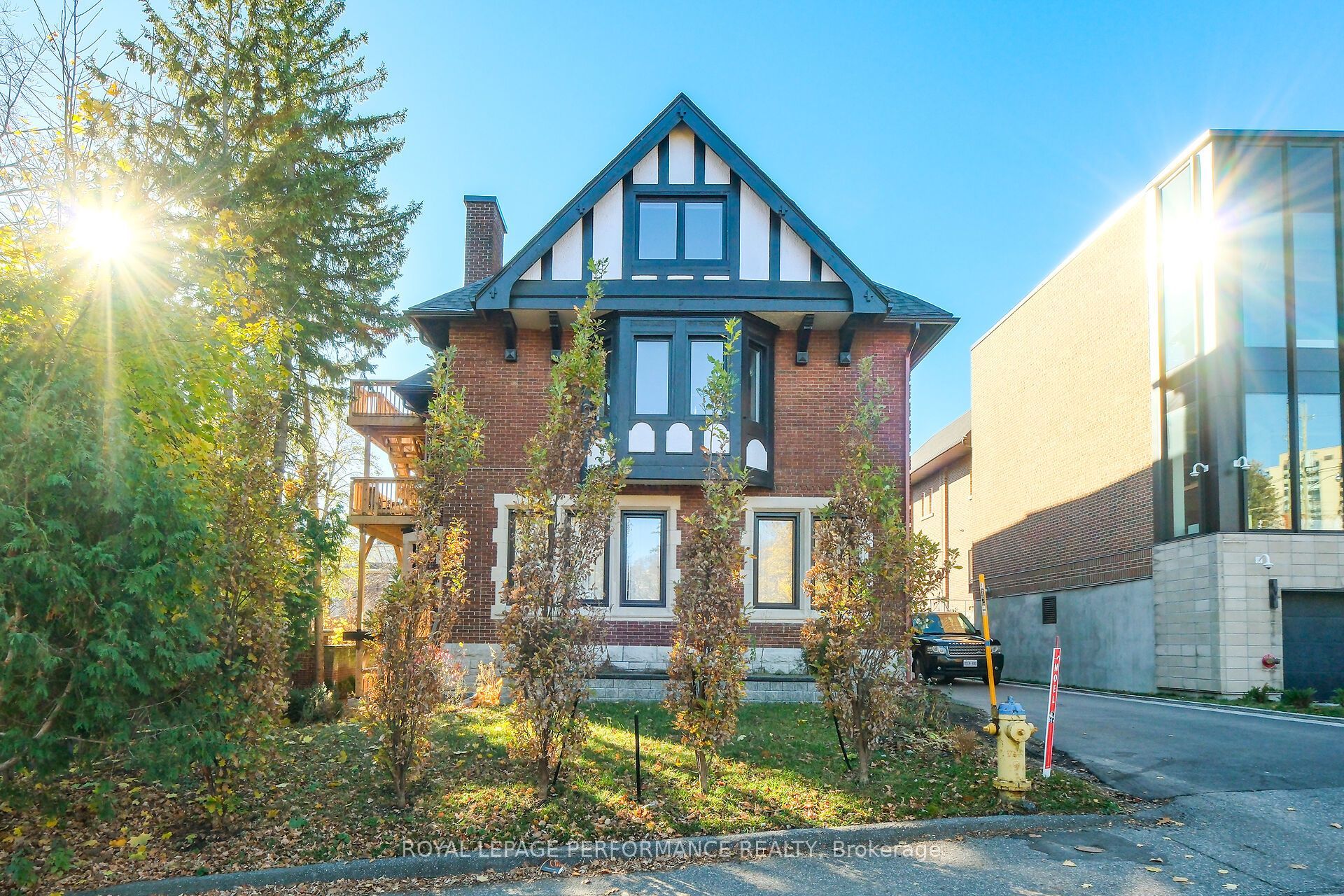 4 Range Road 8, Lower Town - Sandy Hill, ON K1N 8J3