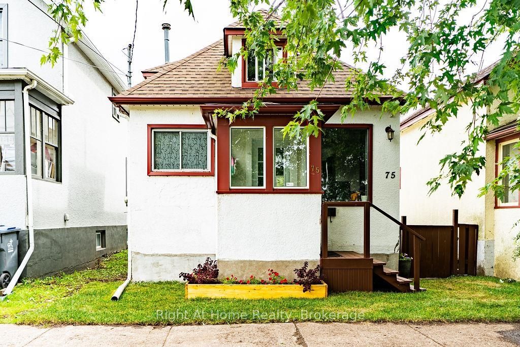 75 Ontario Street, Thunder Bay, ON P7B 3G1