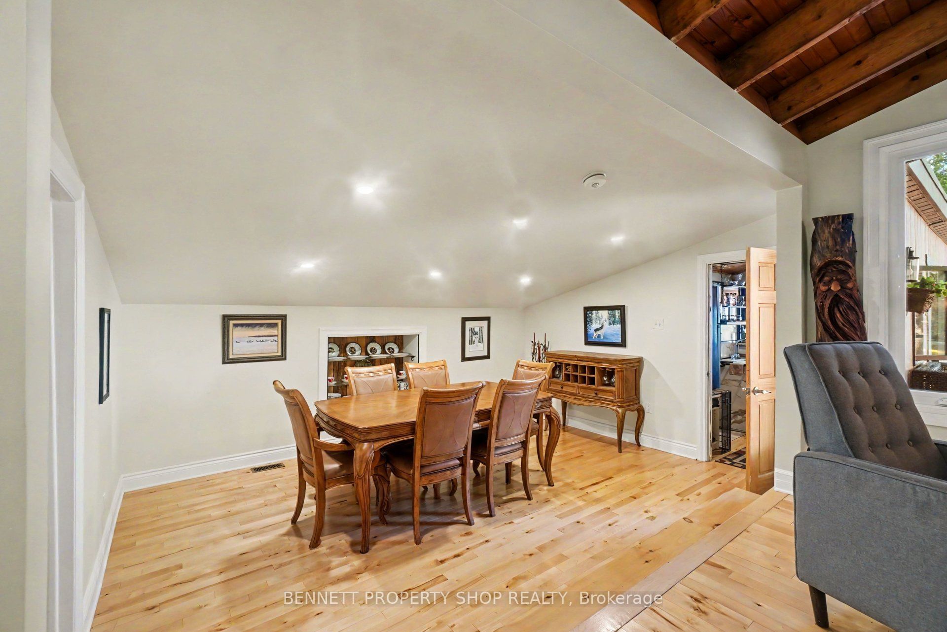 4240 Armitage Avenue, Constance Bay - Dunrobin - Kilmaurs - Woodlawn, ON K0A 1T0 photo 5