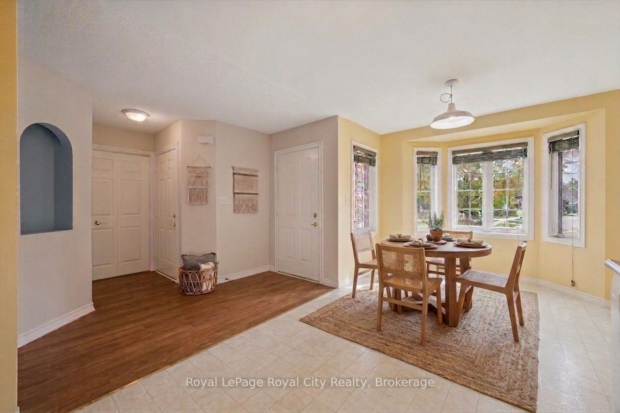 46 Terraview Crescent, Guelph, ON N1G 5E9 photo 3