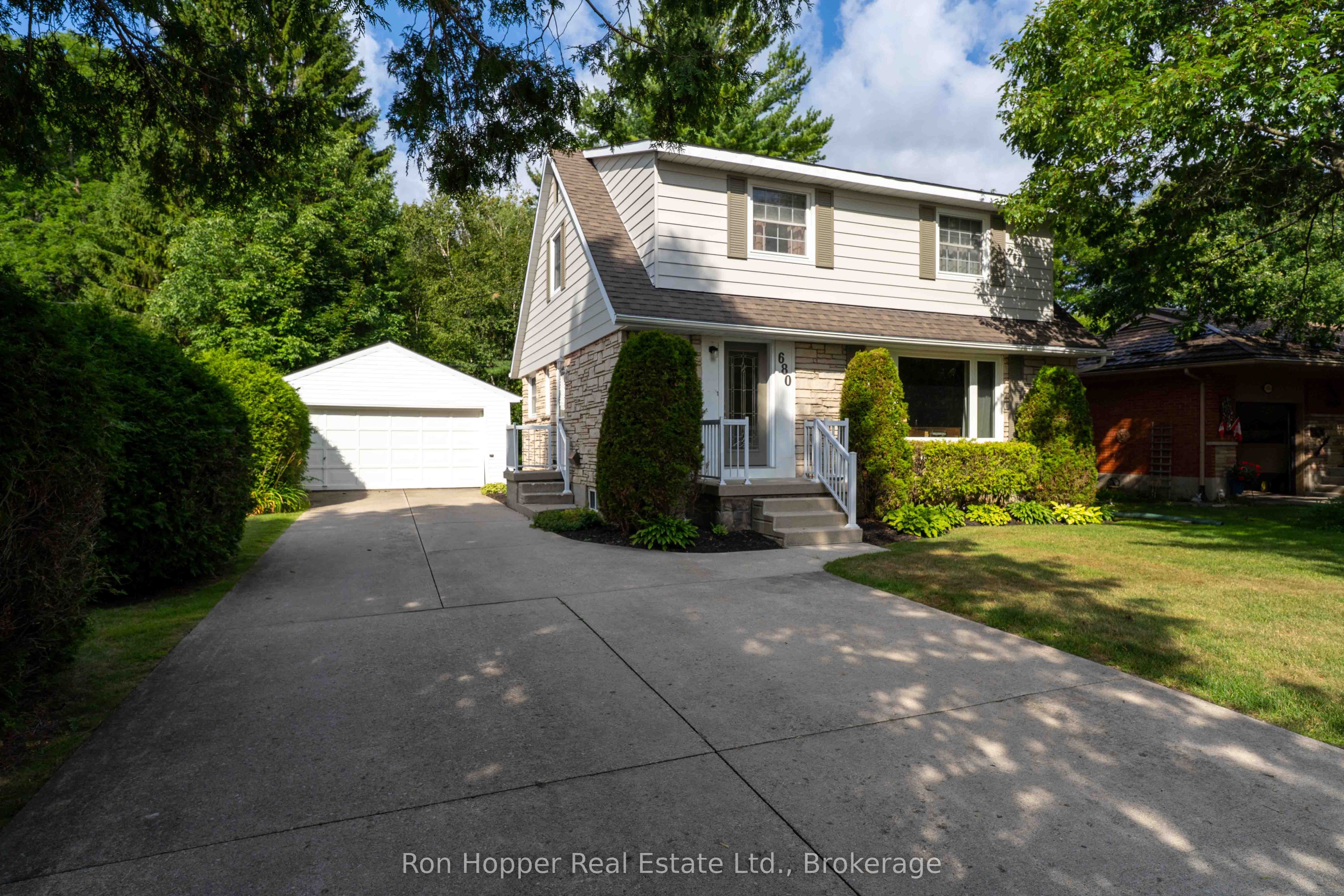 680 W 6th Avenue W, Owen Sound, ON N4K 5E7
