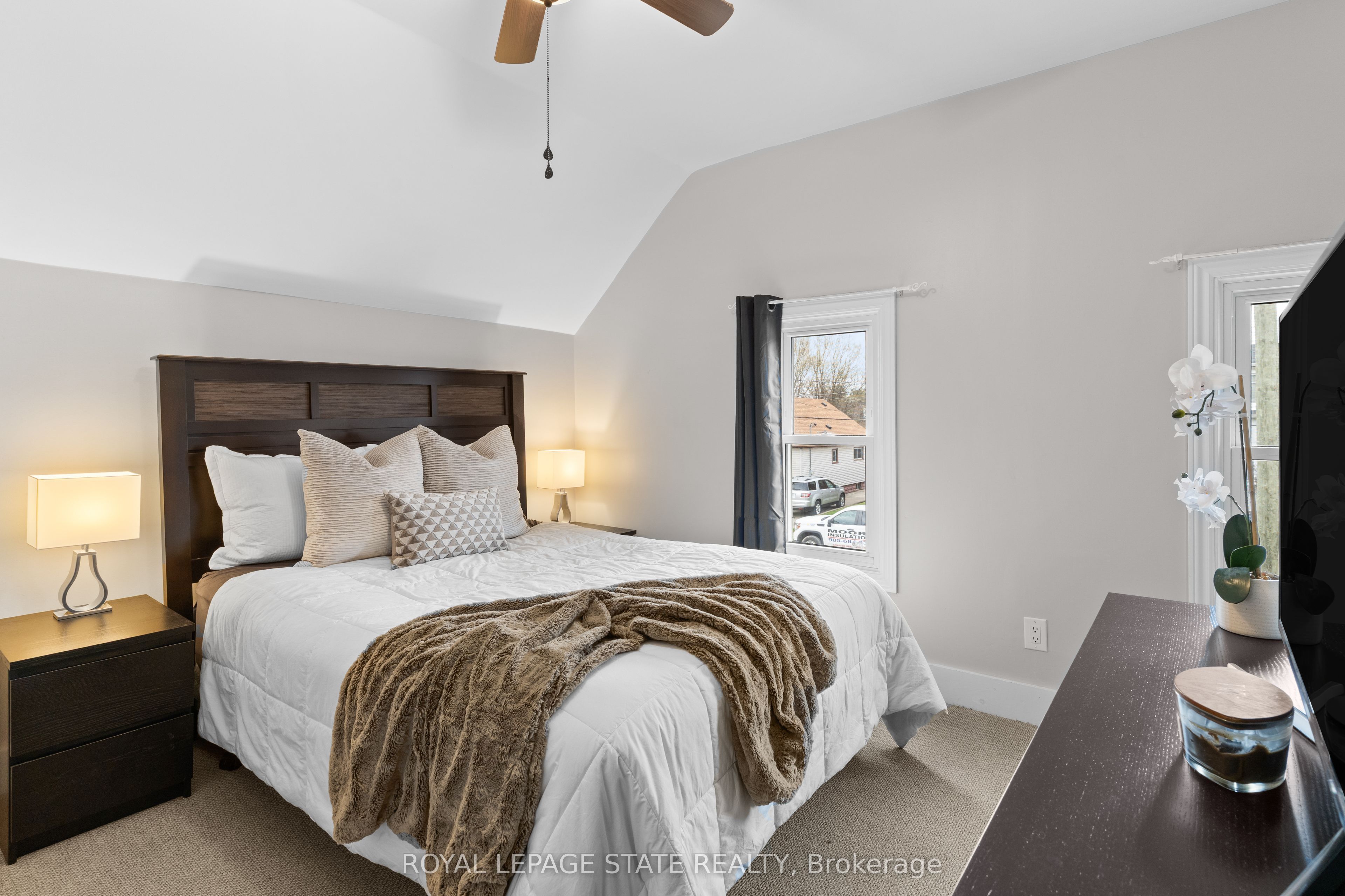 109 Wilton Avenue, Welland, ON L3C 2A1 photo 4