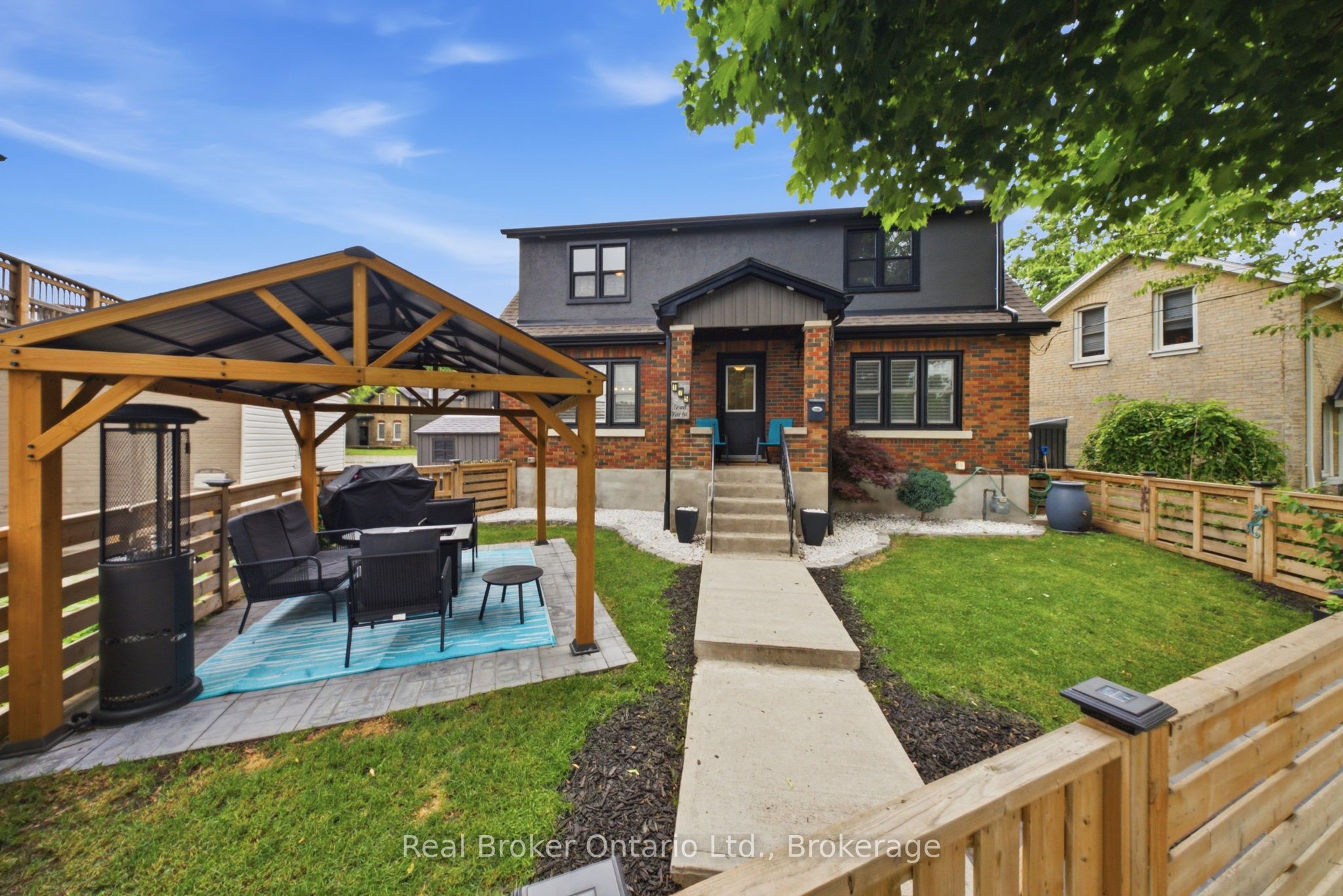 175 Grand River Avenue, Brantford, ON N3T 4X7