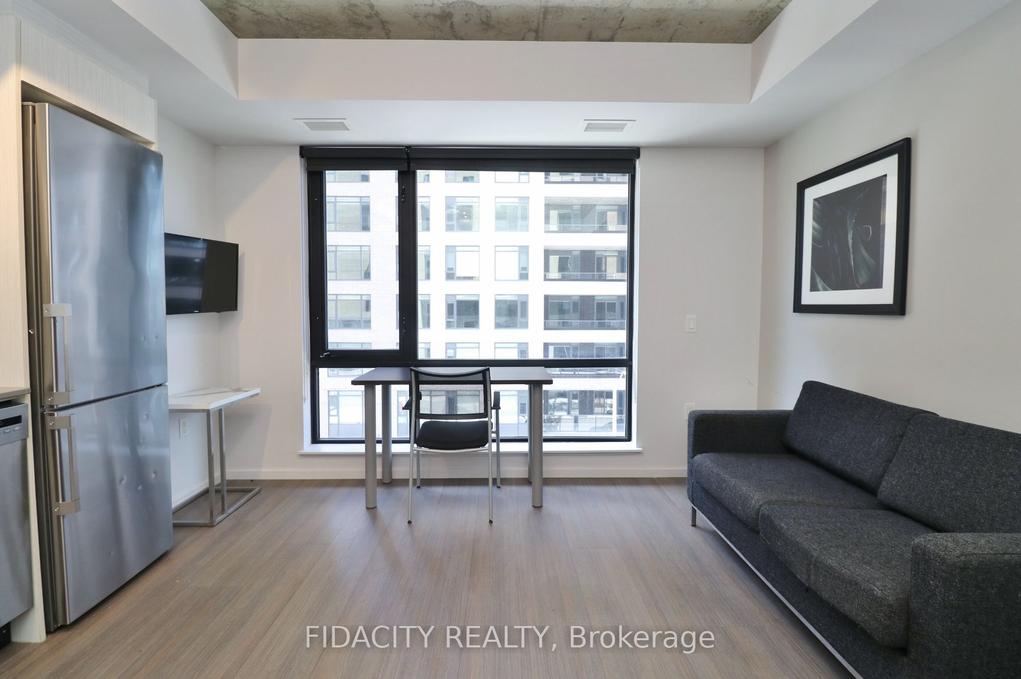105 Champagne Avenue S 2018, Dows Lake - Civic Hospital and Area, ON K1S 5E5 photo 5