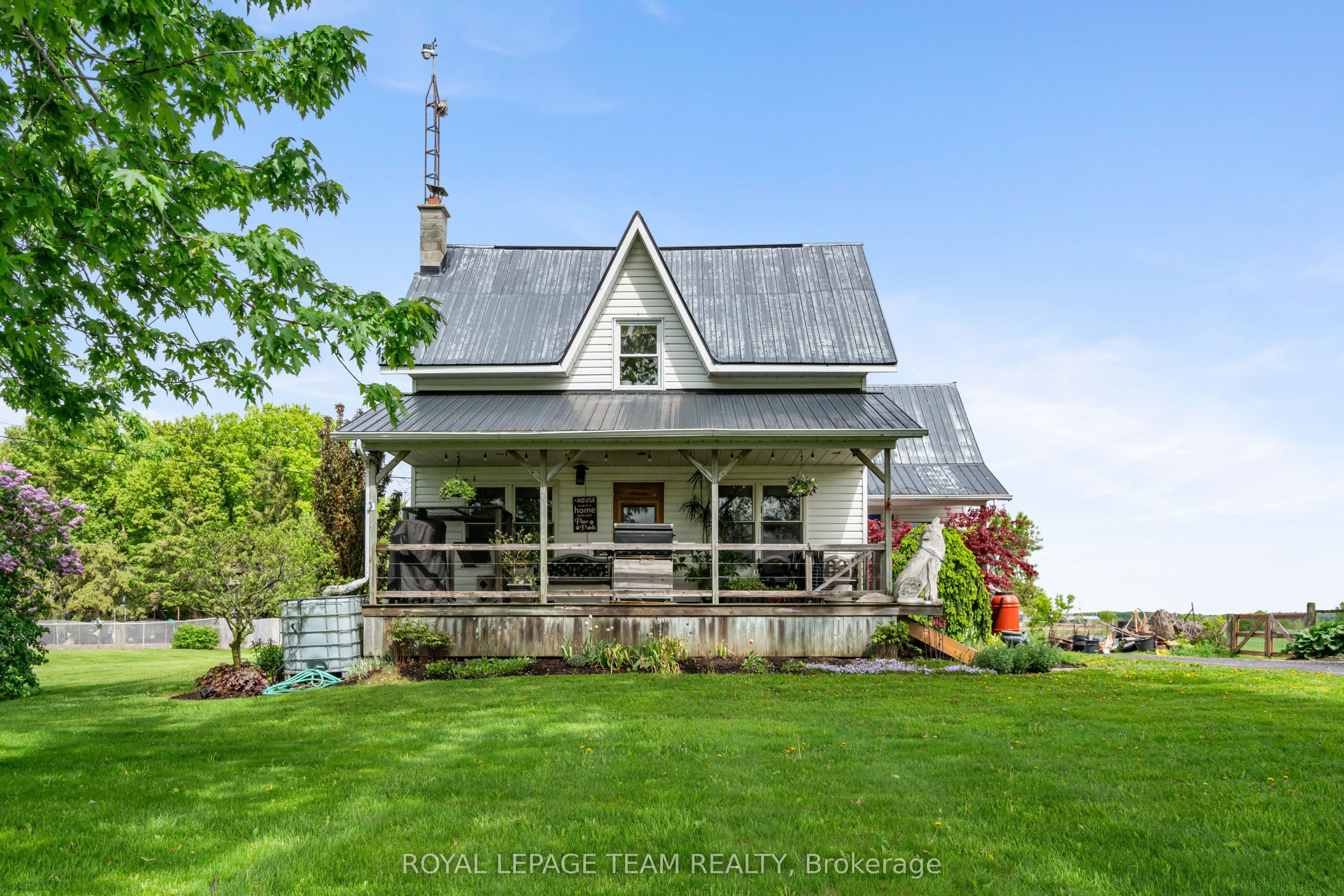 13585 County 9 Road, North Dundas, ON K0C 1H0