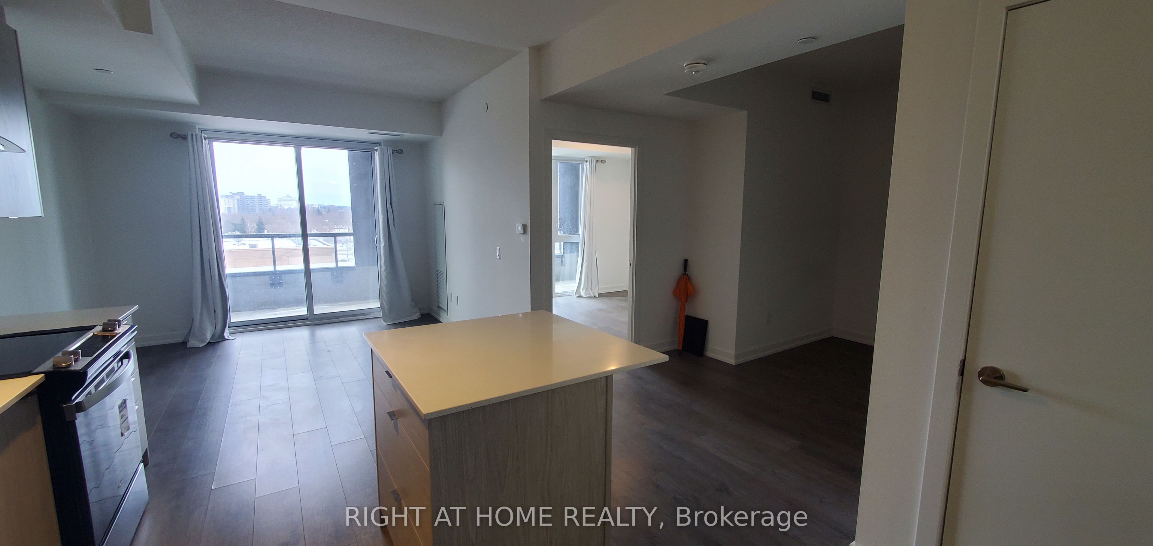 55 Duke Street W 327, Kitchener, ON N2H 0C9