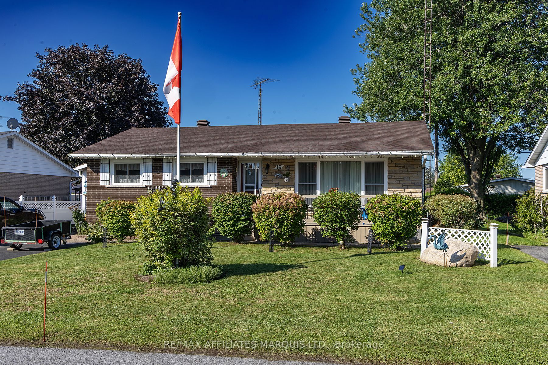19 Orchard Way, South Dundas, ON K0C 1X0