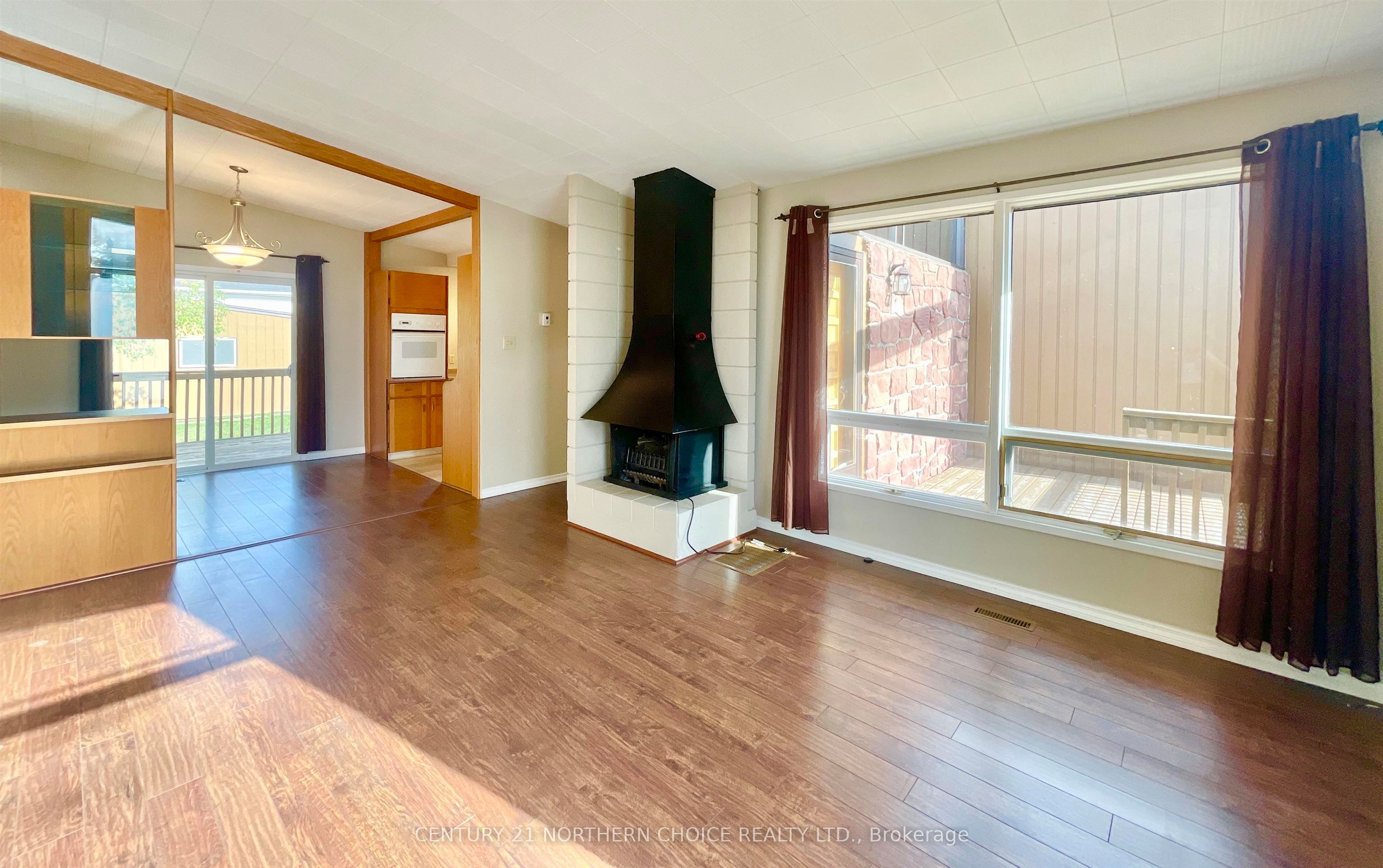 133 Memorial Avenue, Dryden, ON P8N 2M4 photo 4