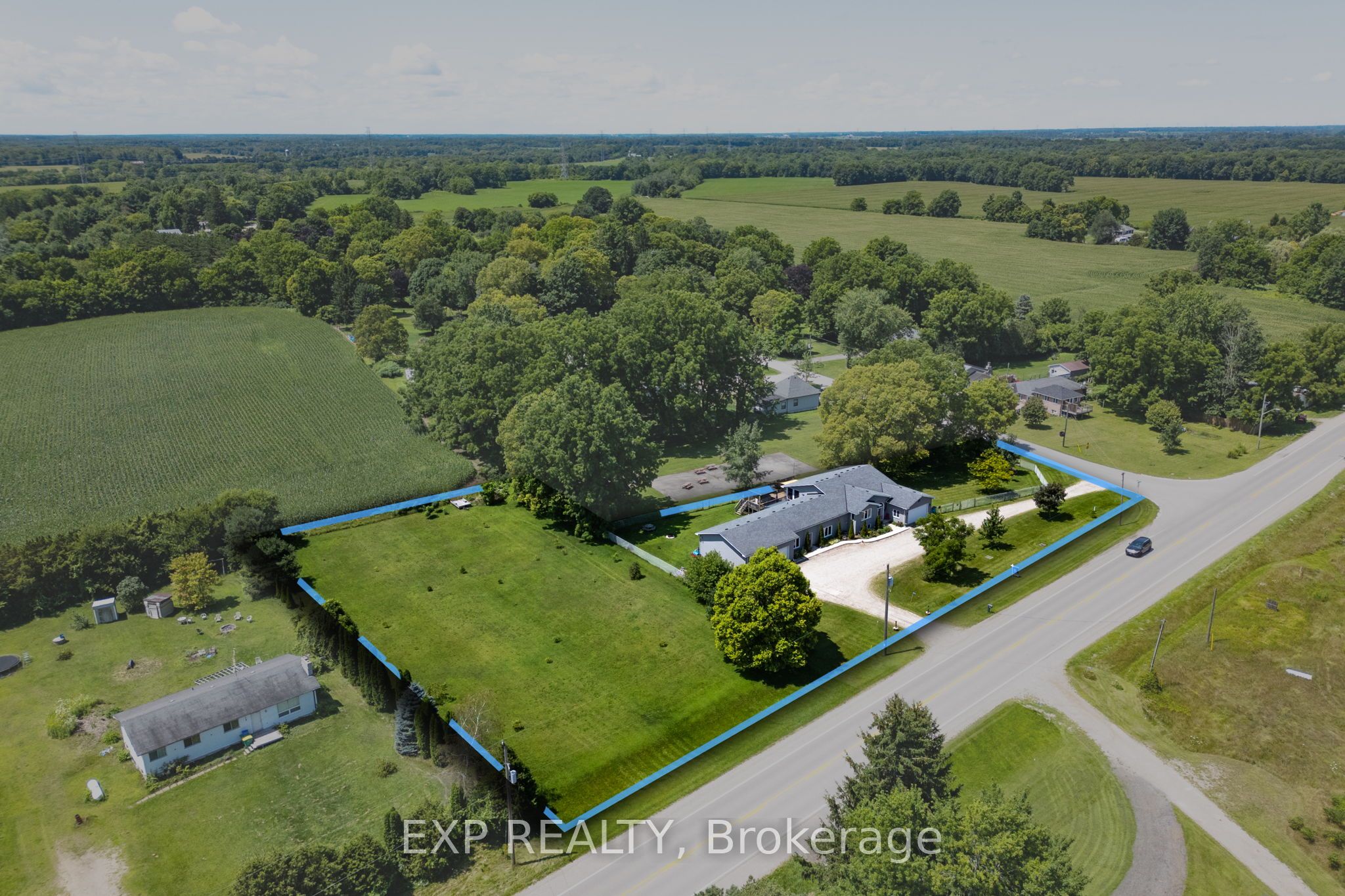 20437 Melbourne Road, Southwest Middlesex, ON N0L 1T0 photo 2