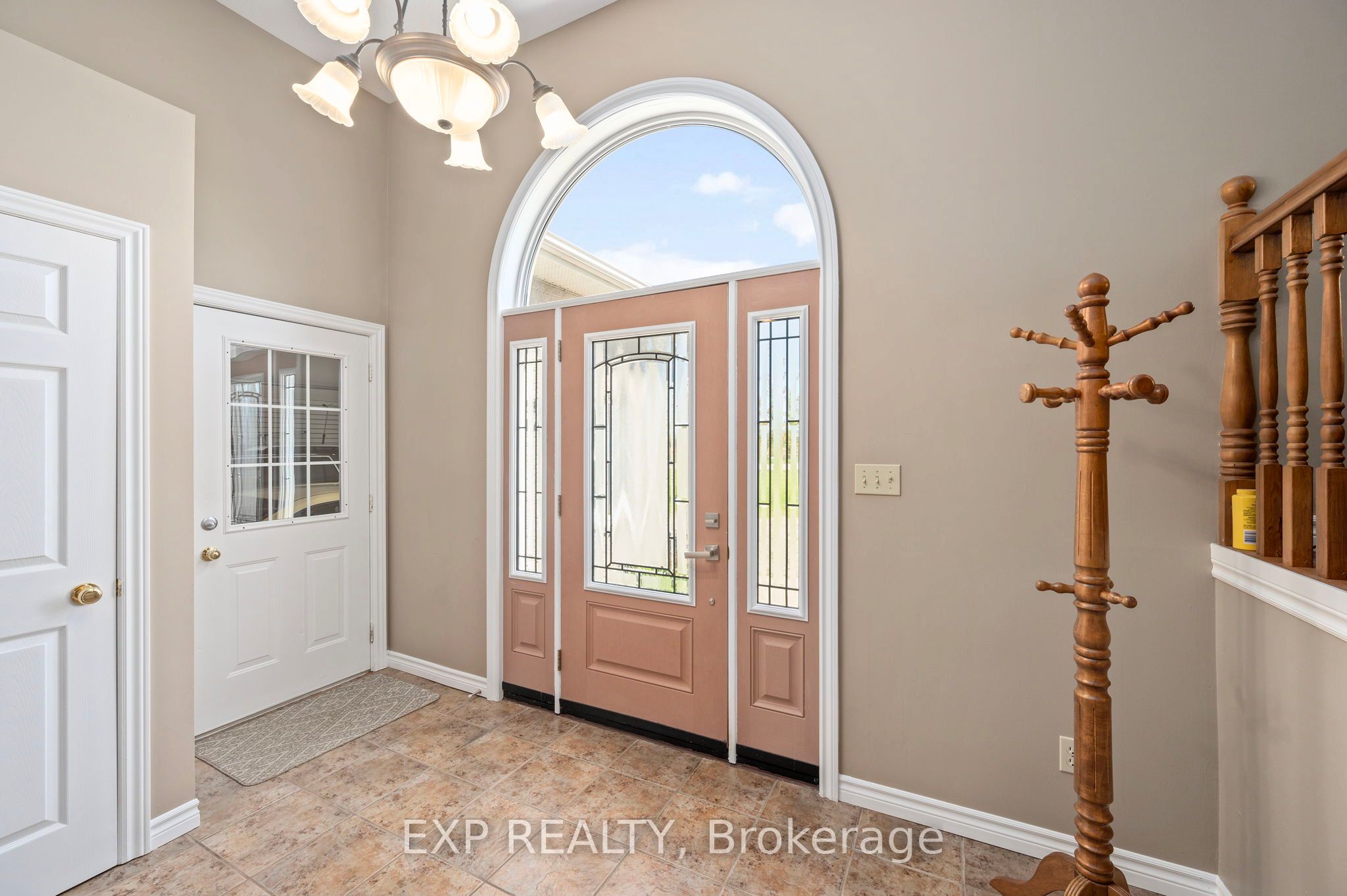20437 Melbourne Road, Southwest Middlesex, ON N0L 1T0 photo 4