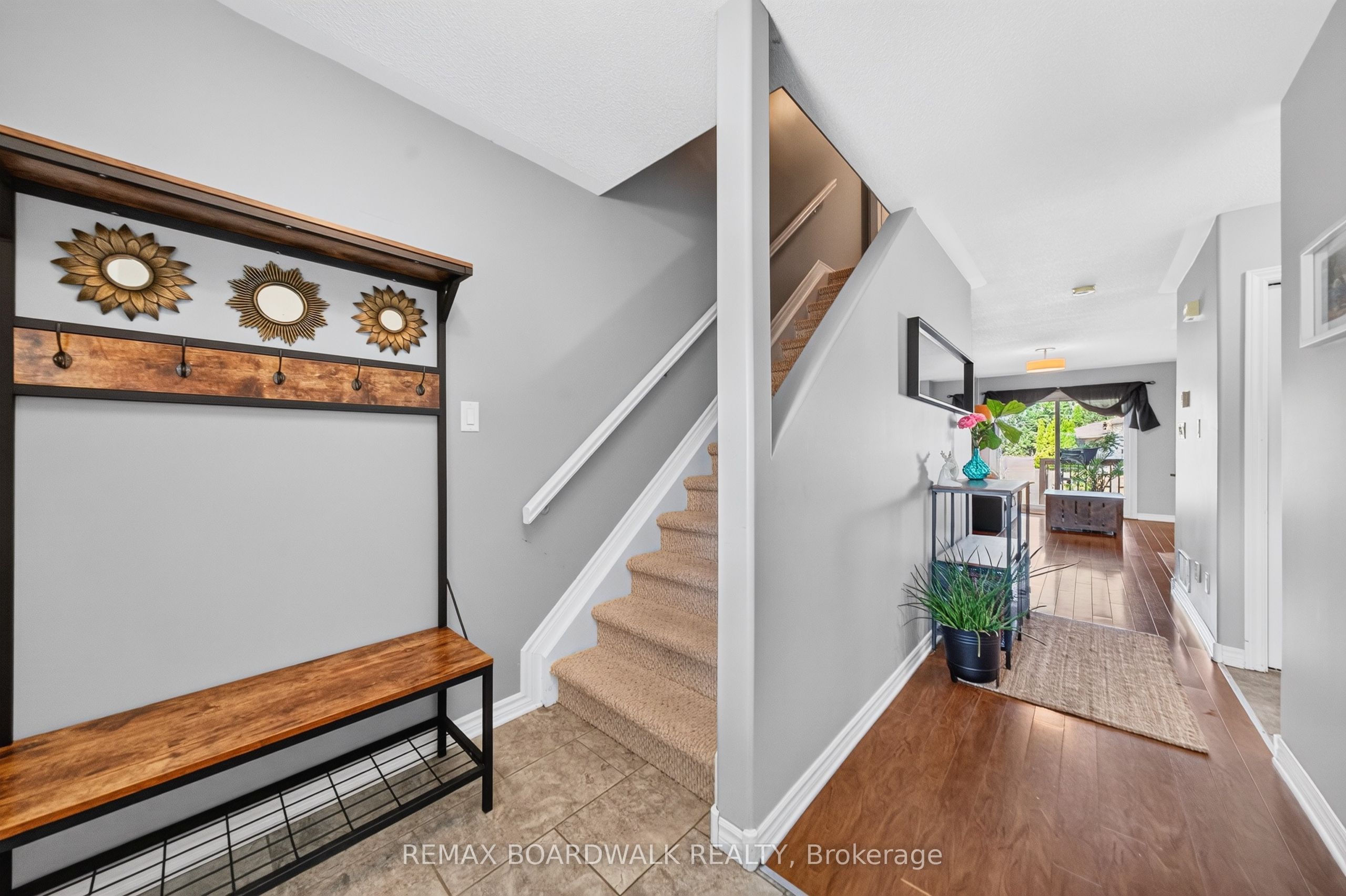 109 Raina Way, North Grenville, ON K0G 1J0 photo 3