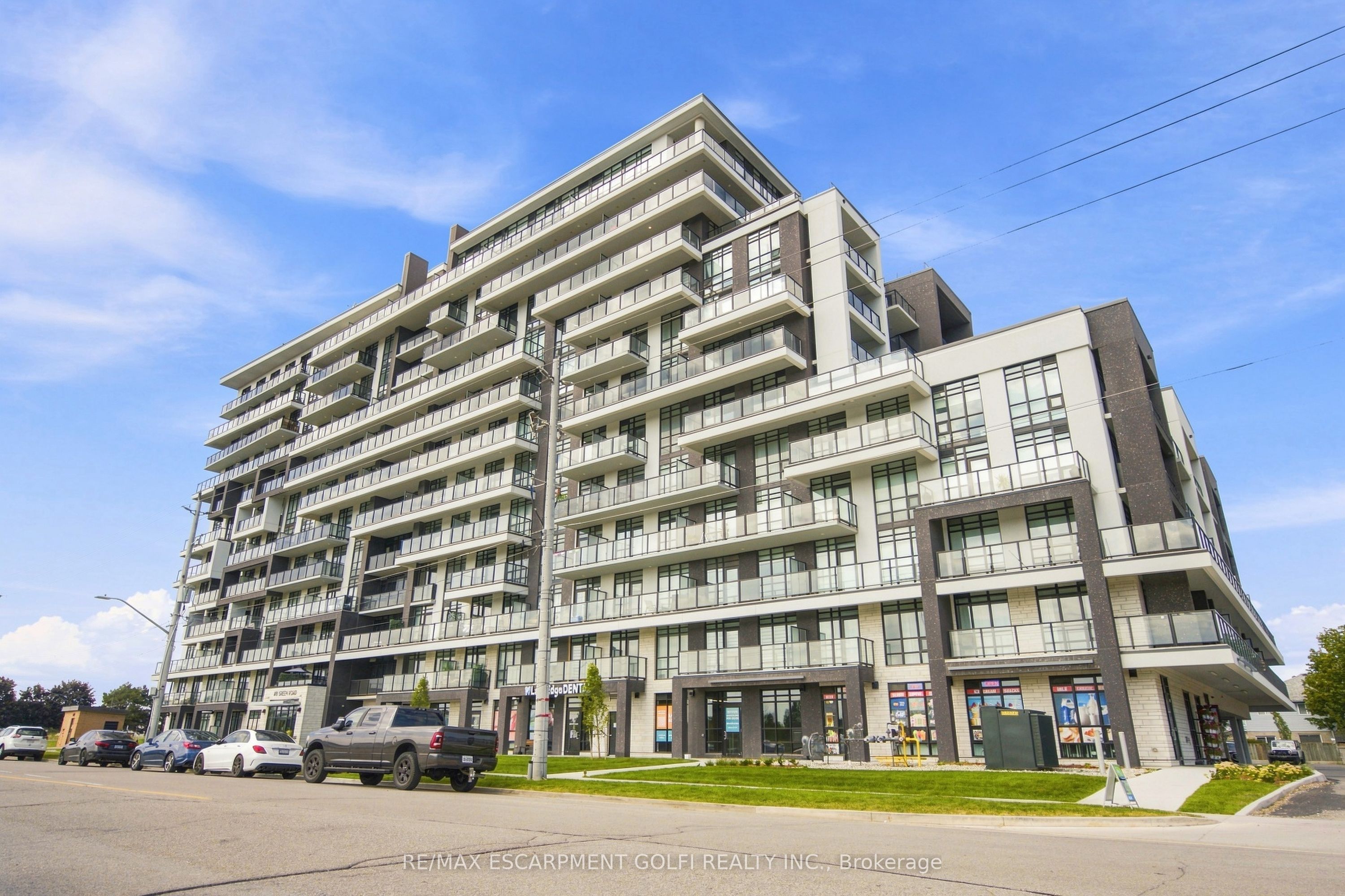 461 GREEN Road 921, Hamilton, ON L8E 0L5